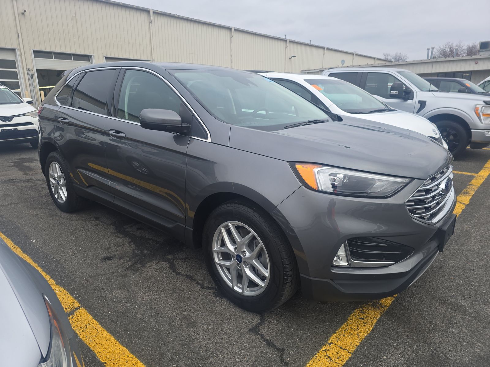 2022 Ford Edge SEL AWD