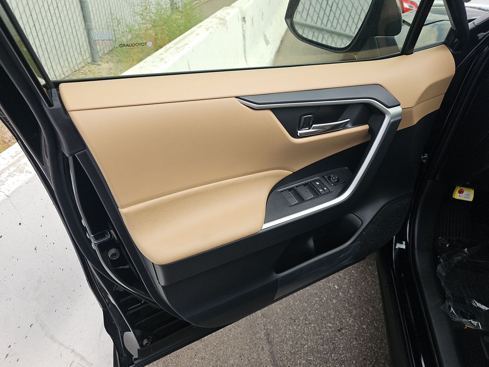 2025 Toyota RAV4 Hybrid XLE AWD