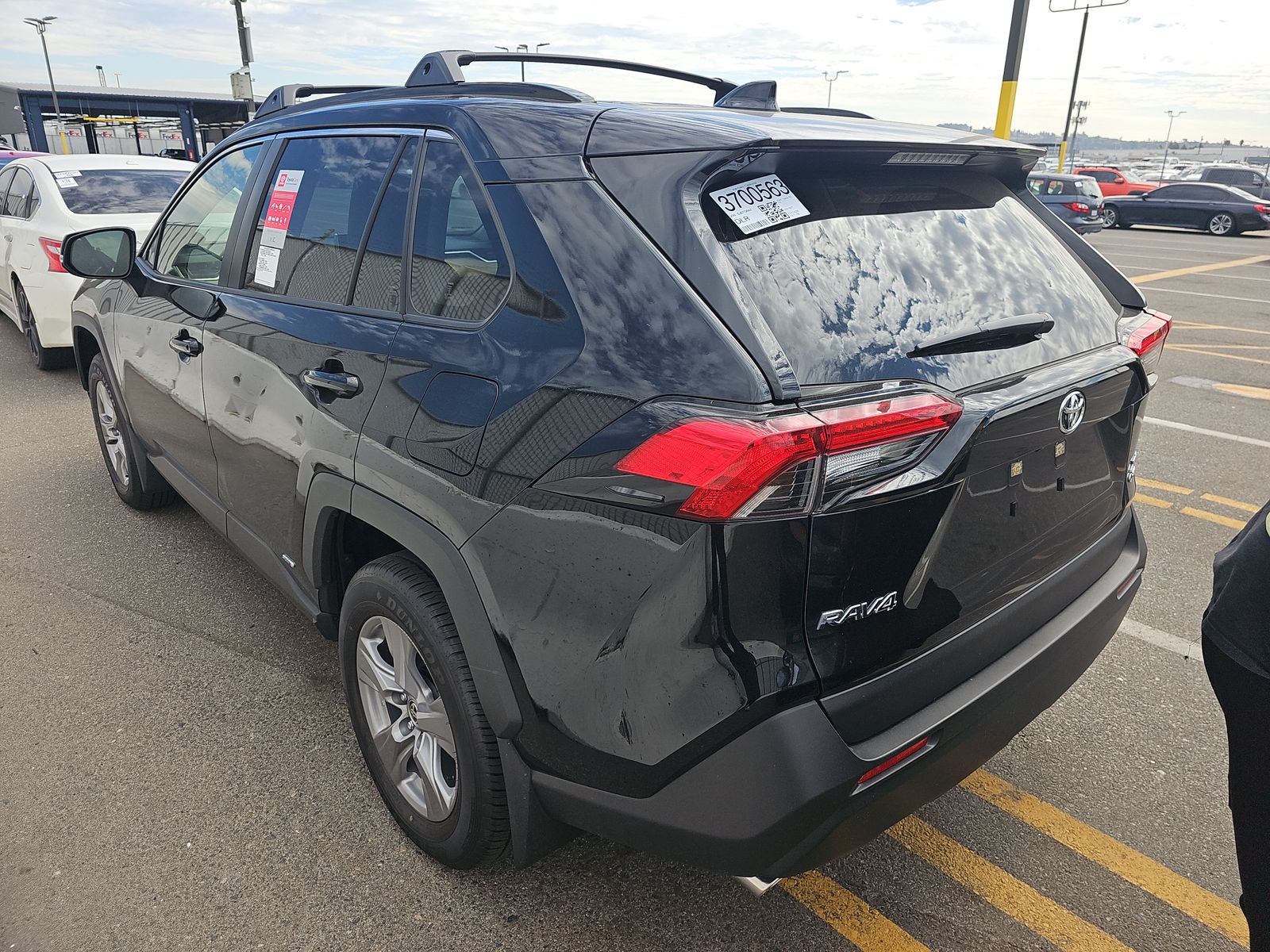2025 Toyota RAV4 Hybrid XLE AWD