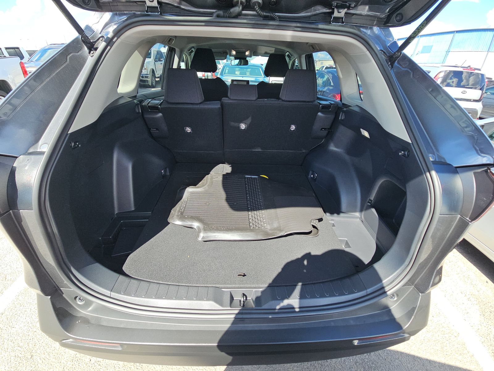 2025 Toyota RAV4 Hybrid LE AWD