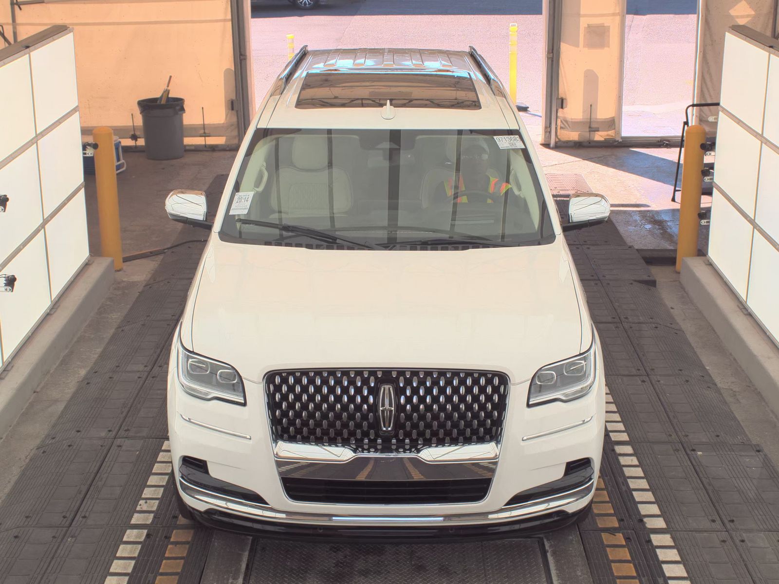 2022 Lincoln Navigator L Black Label AWD