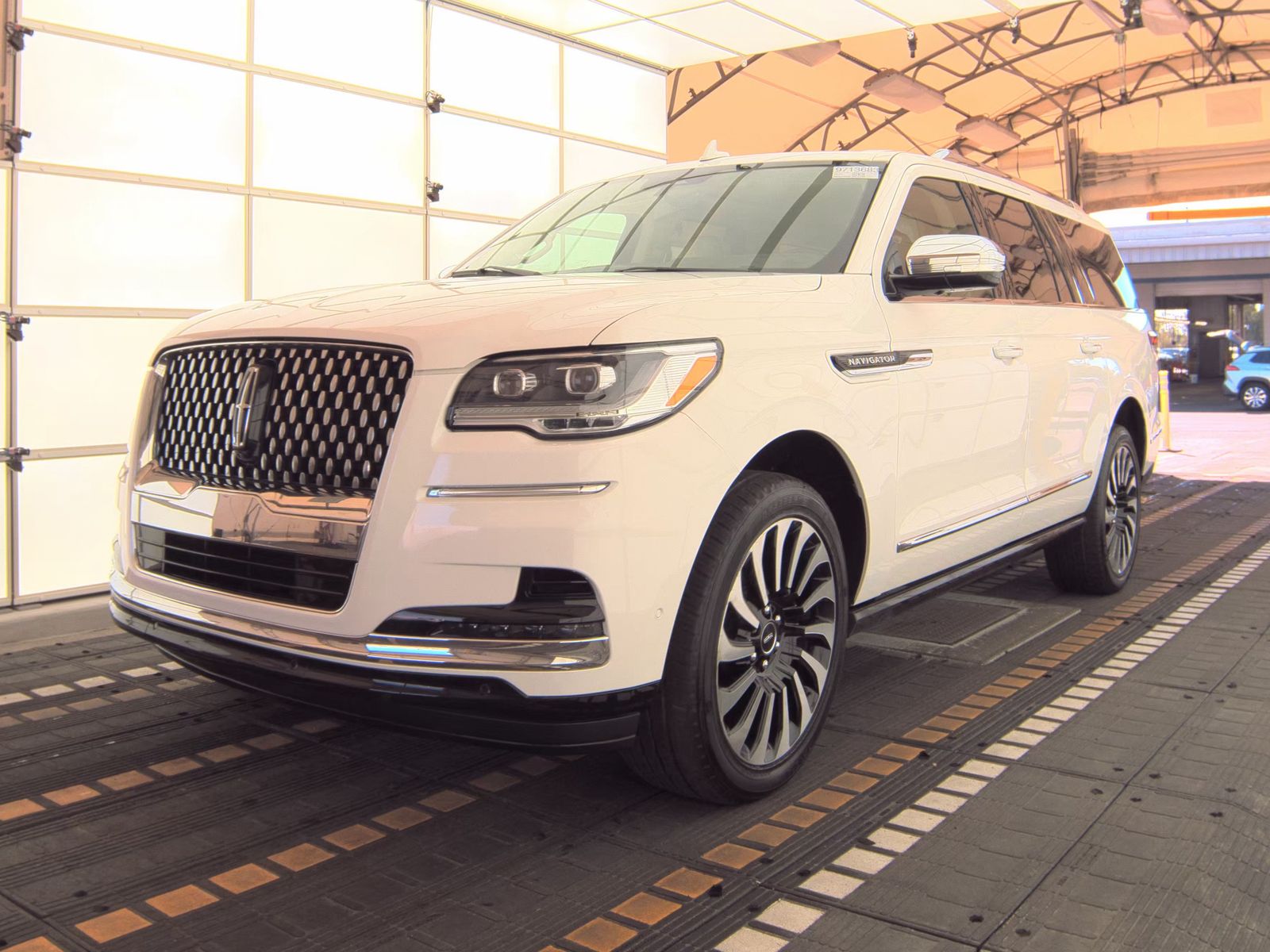 2022 Lincoln Navigator L Black Label AWD