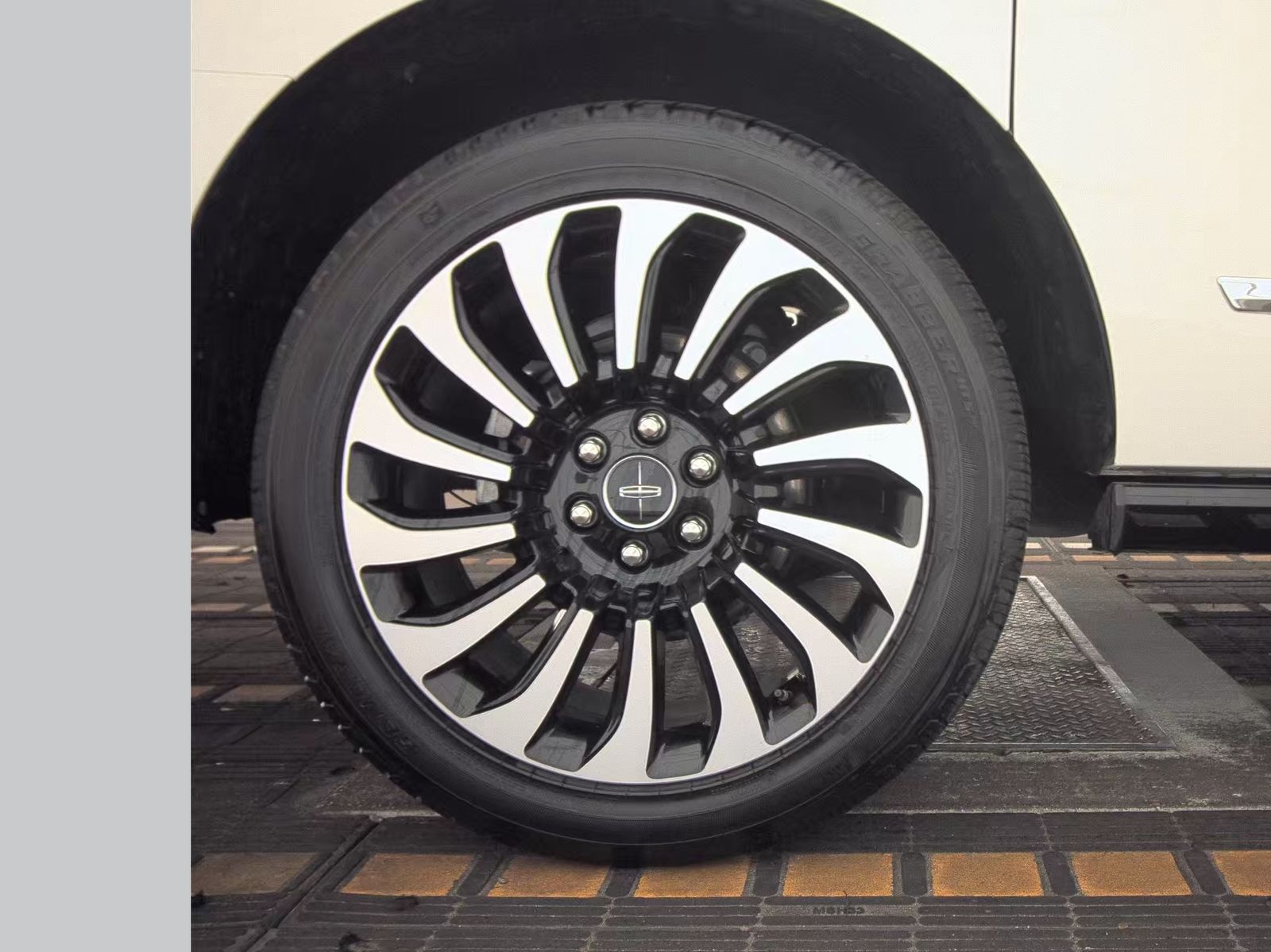 2022 Lincoln Navigator L Black Label AWD