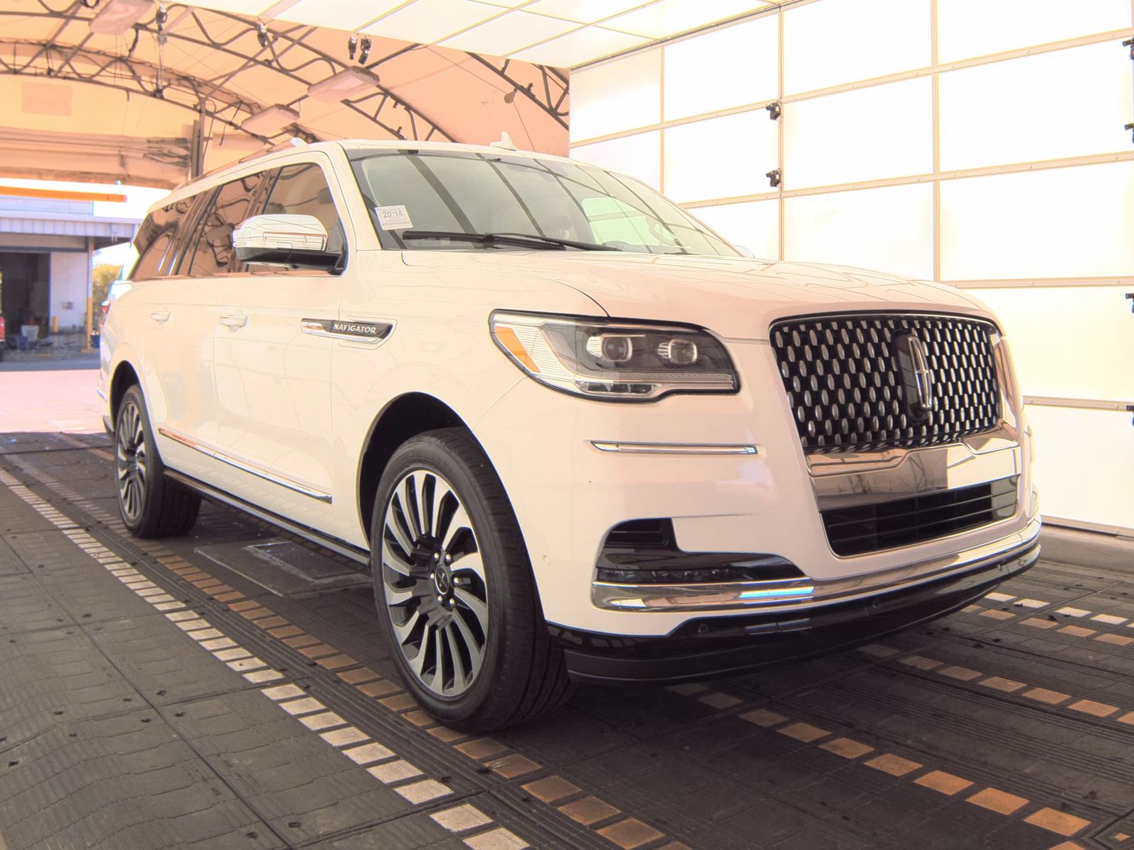 2022 Lincoln Navigator L Black Label AWD