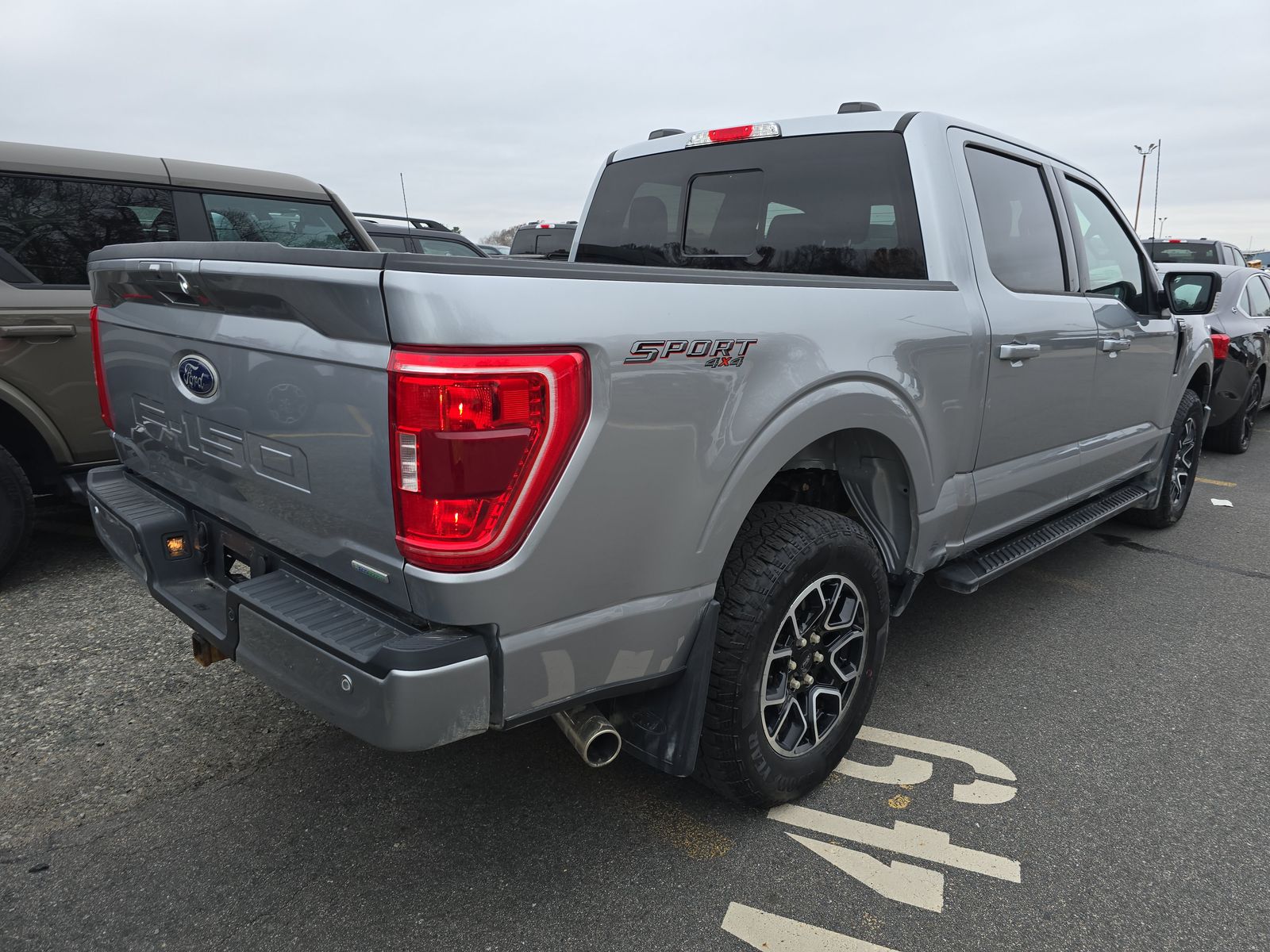2022 Ford F-150 XLT AWD