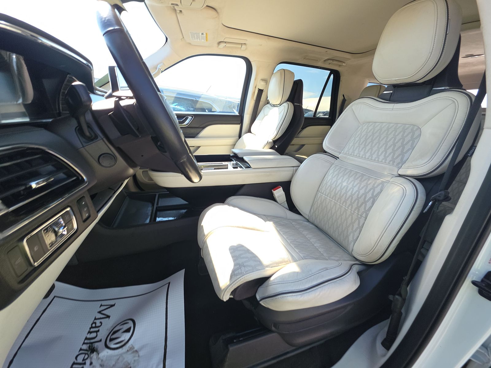 2022 Lincoln Navigator L Black Label AWD