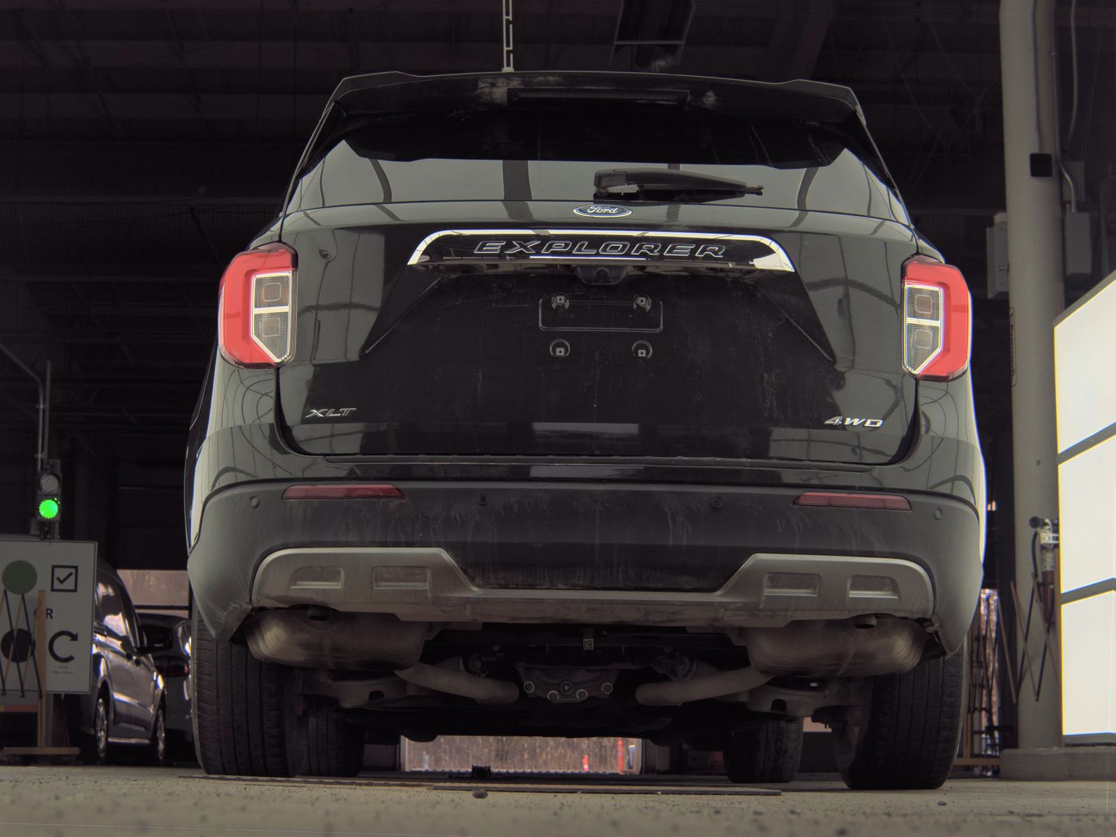 2023 Ford Explorer XLT AWD