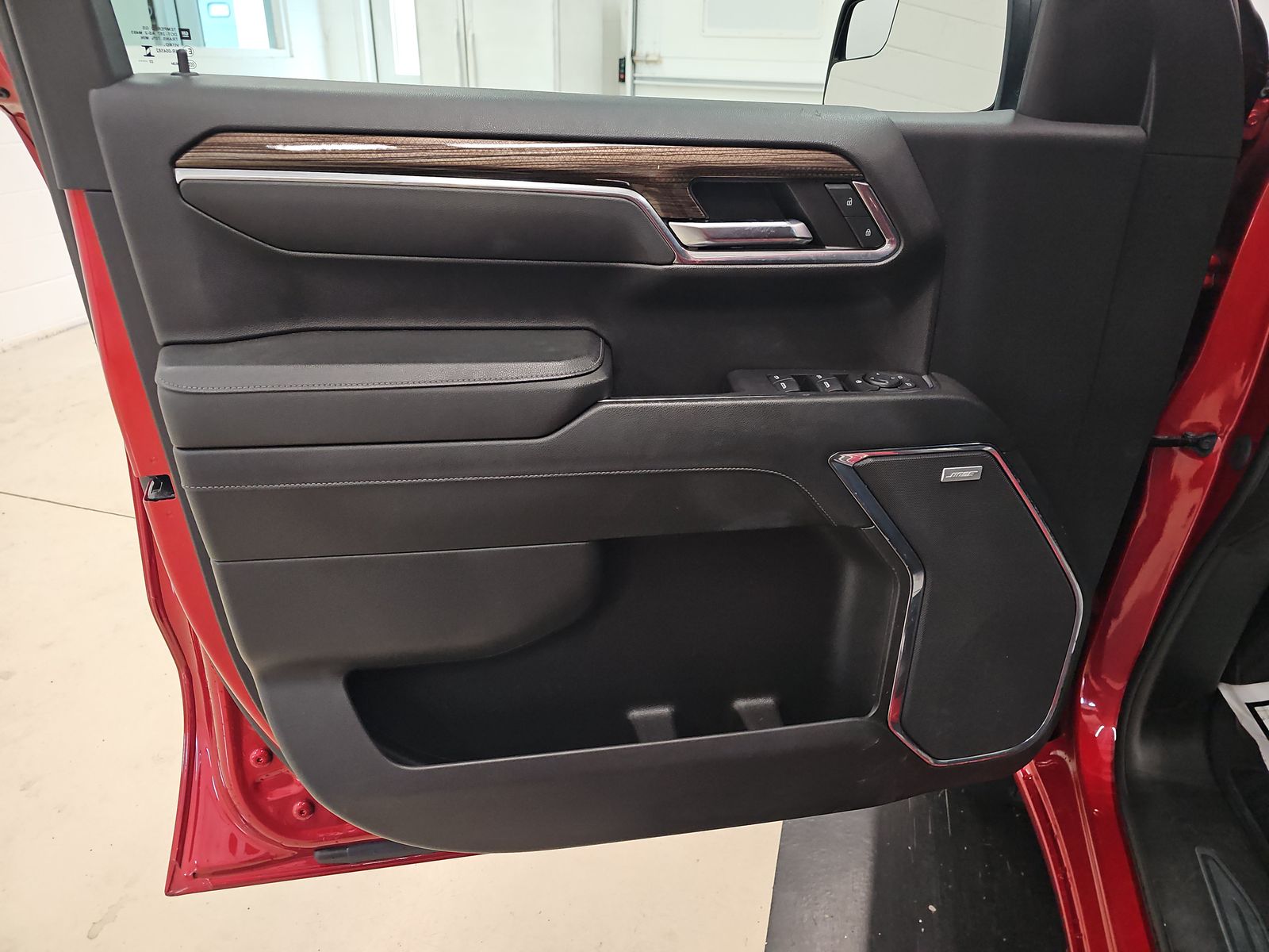 2024 Chevrolet Silverado 1500 RST AWD