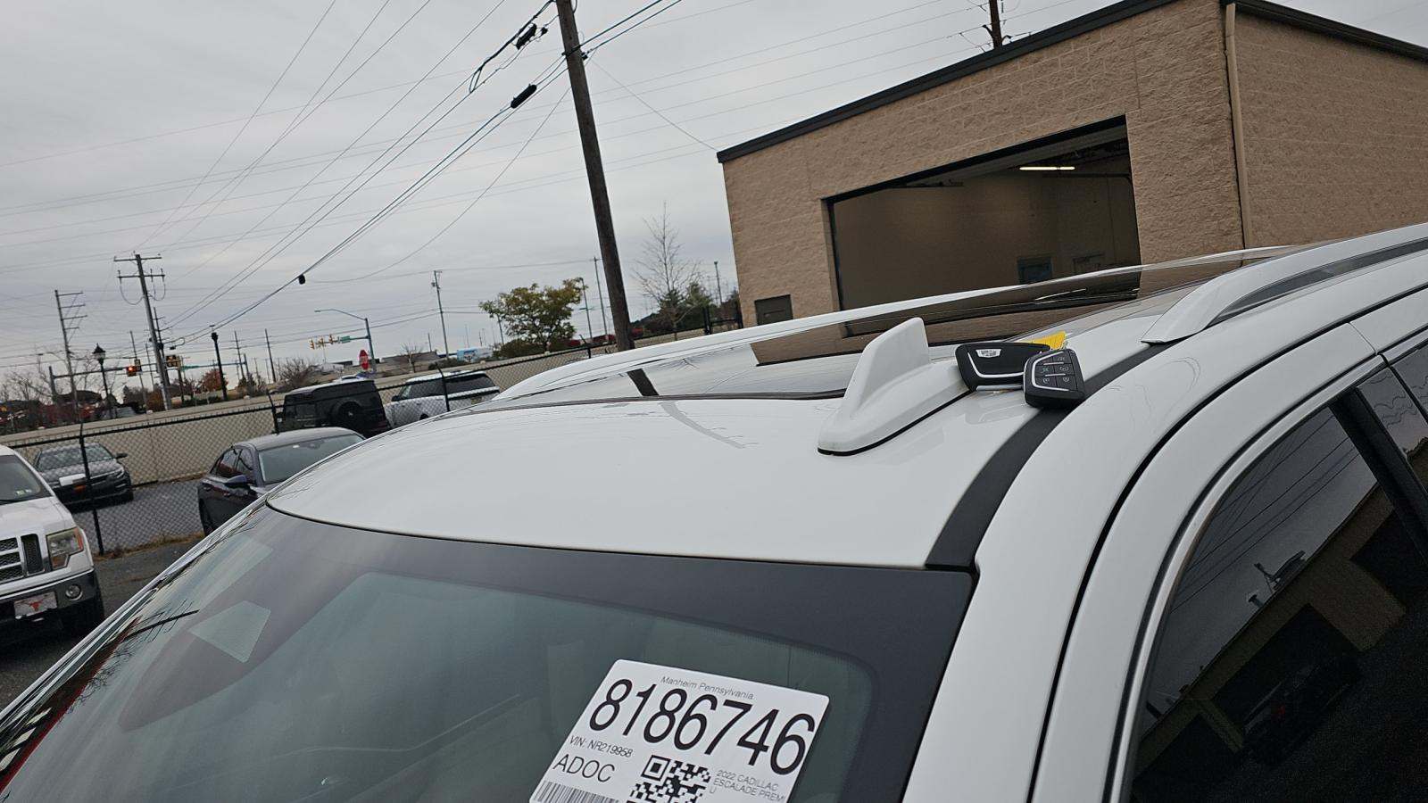 2022 Cadillac Escalade Premium Luxury AWD