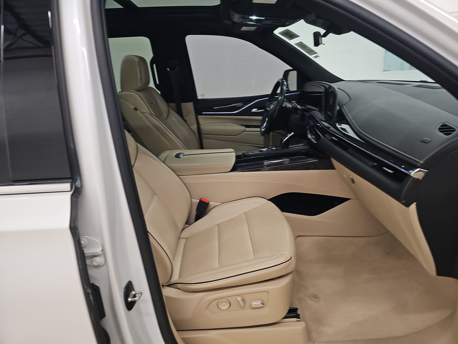 2022 Cadillac Escalade Premium Luxury AWD