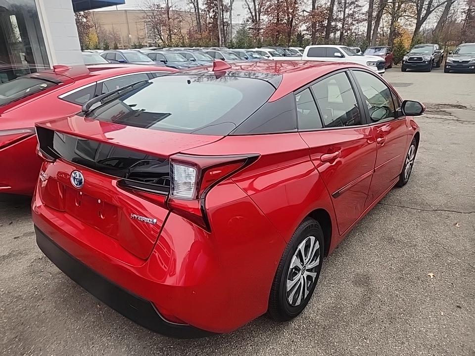 2022 Toyota Prius LE AWD