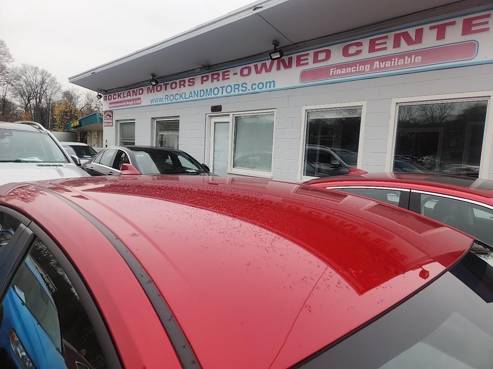 2022 Toyota Prius LE AWD