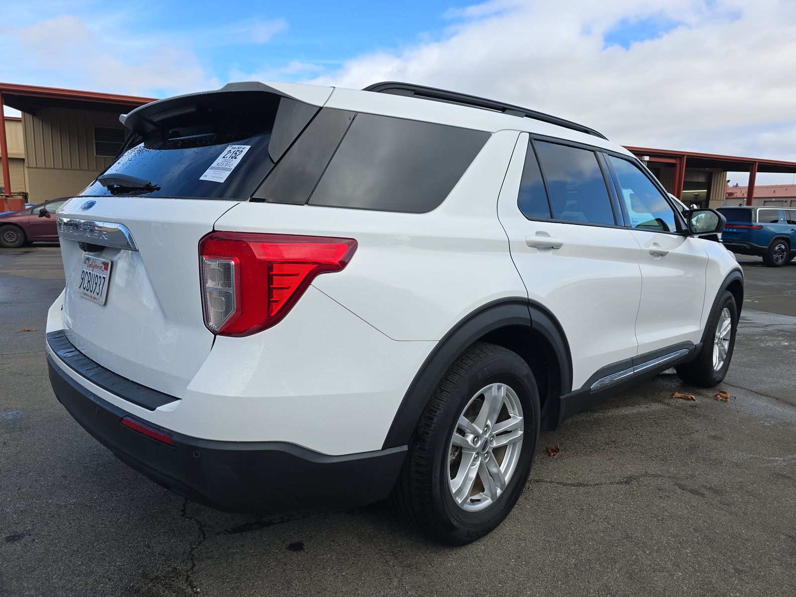 2022 Ford Explorer XLT RWD