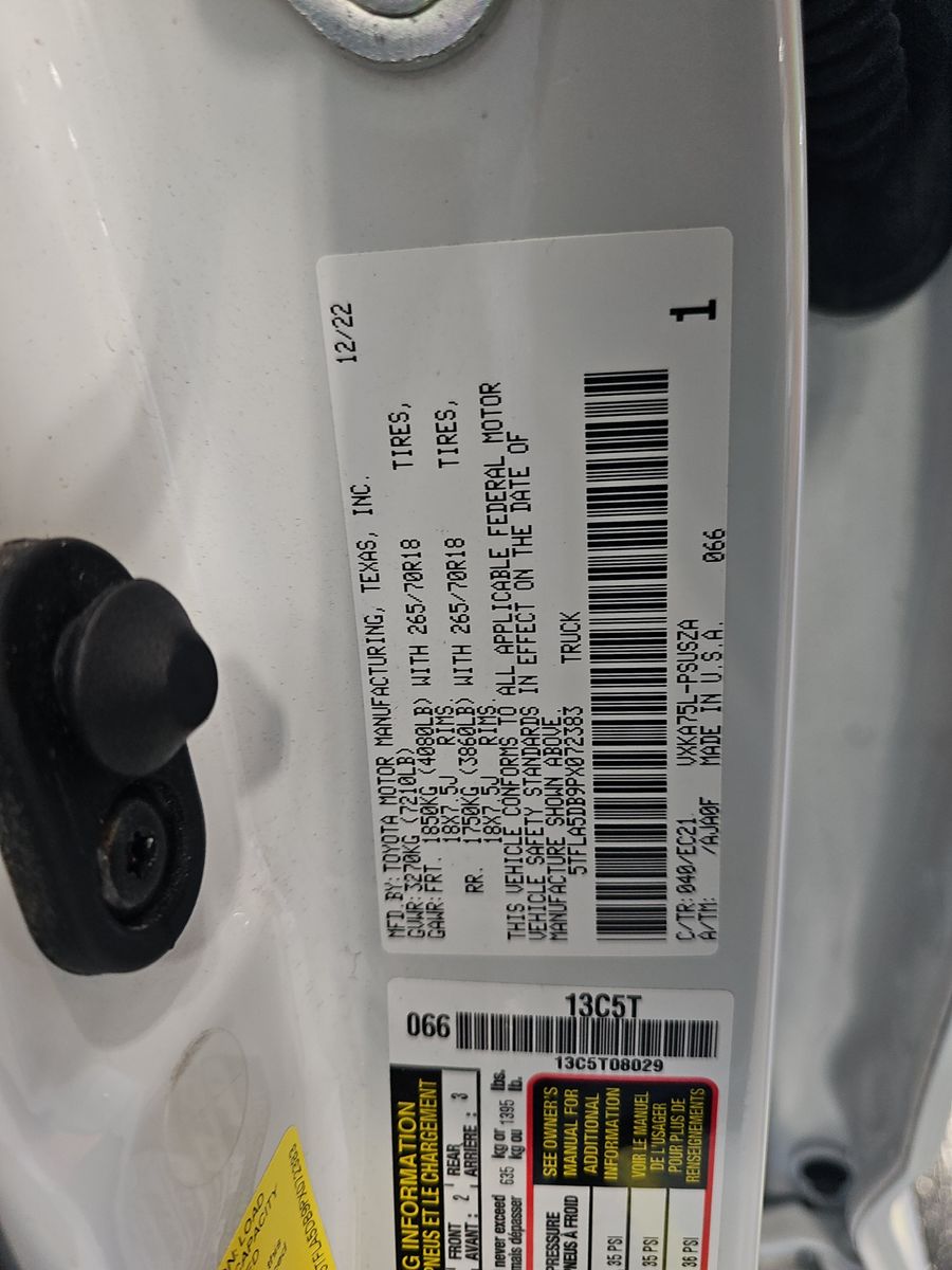 2023 Toyota Tundra SR5 AWD