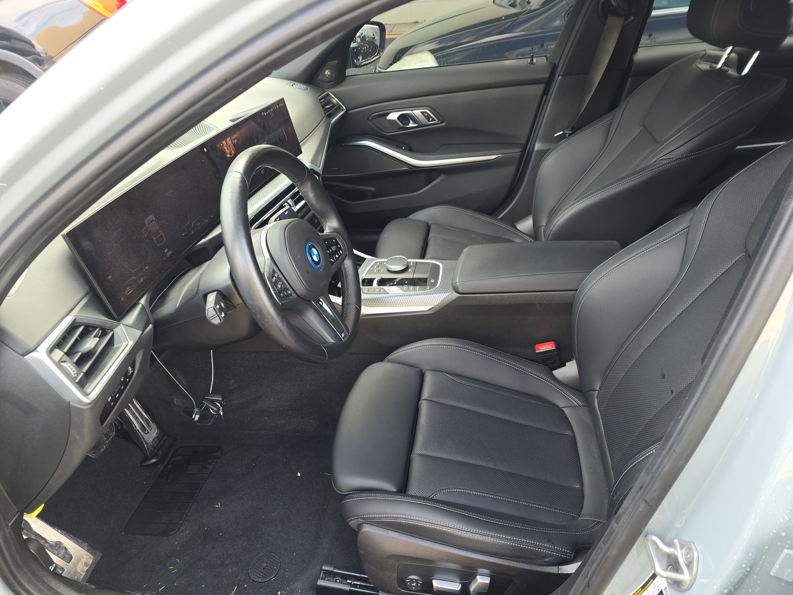 2023 BMW 3 Series 330e xDrive AWD