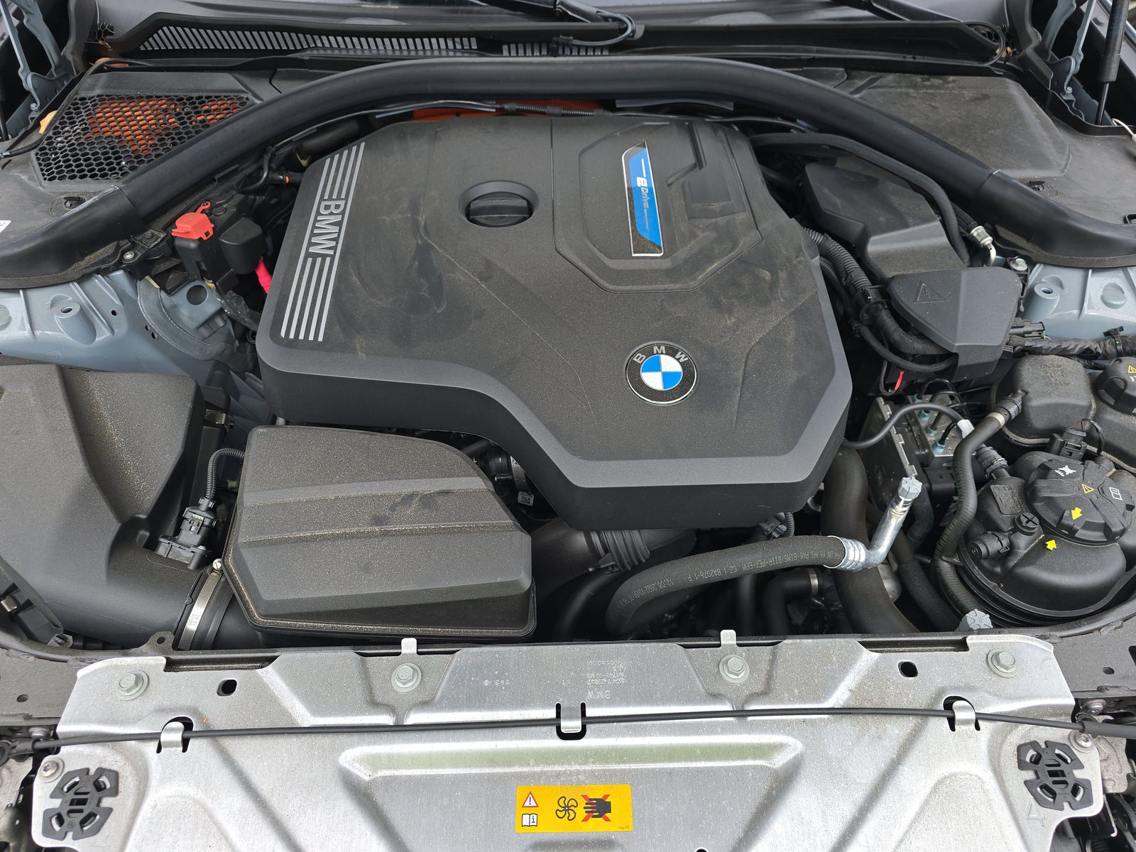 2023 BMW 3 Series 330e xDrive AWD