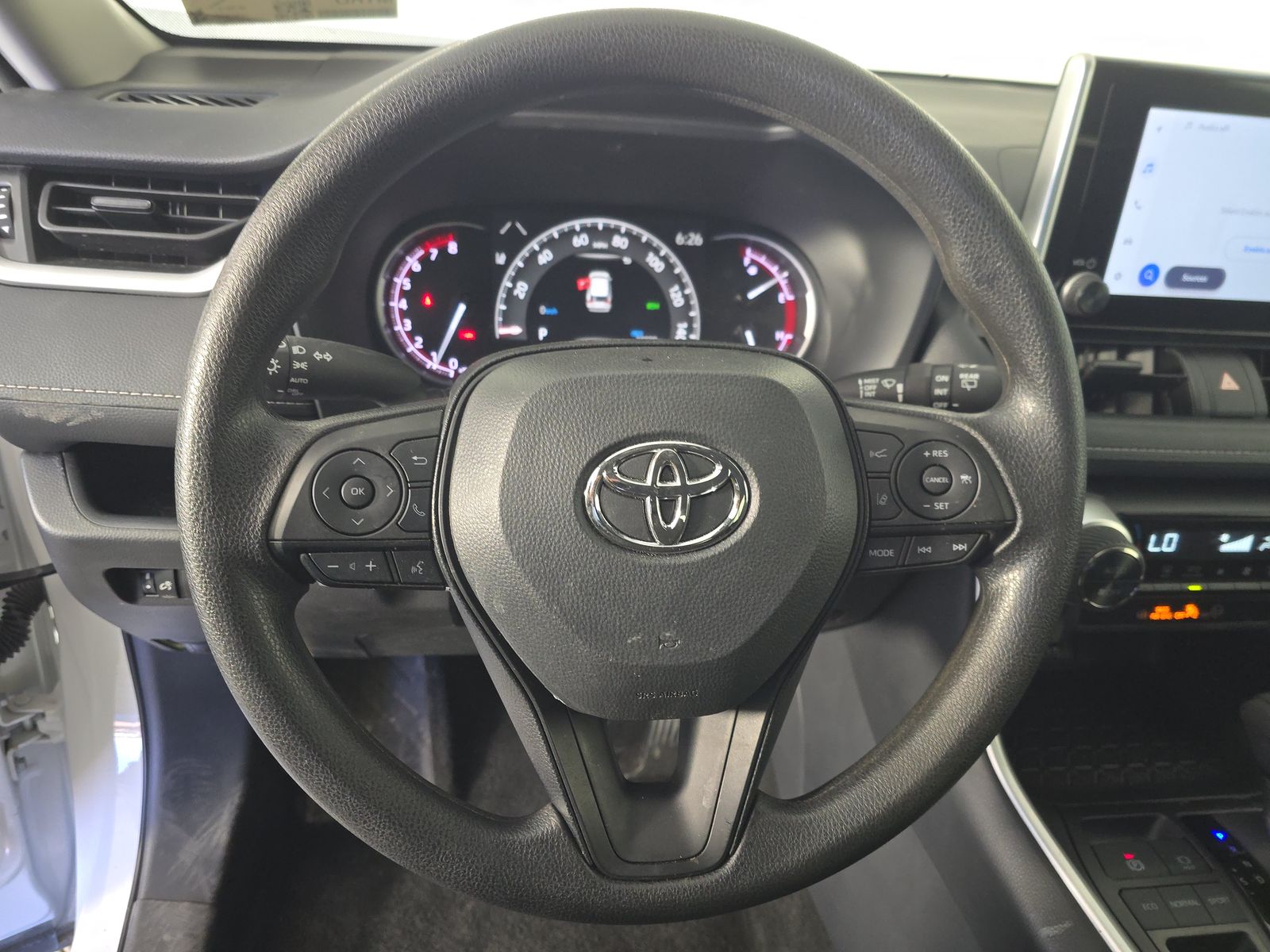 2025 Toyota RAV4 XLE FWD