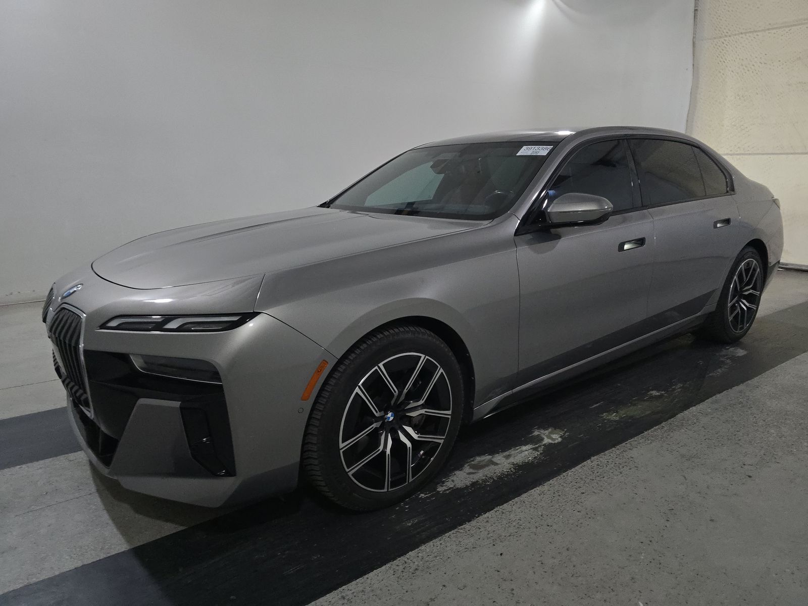 2023 BMW 7 Series 760i xDrive AWD