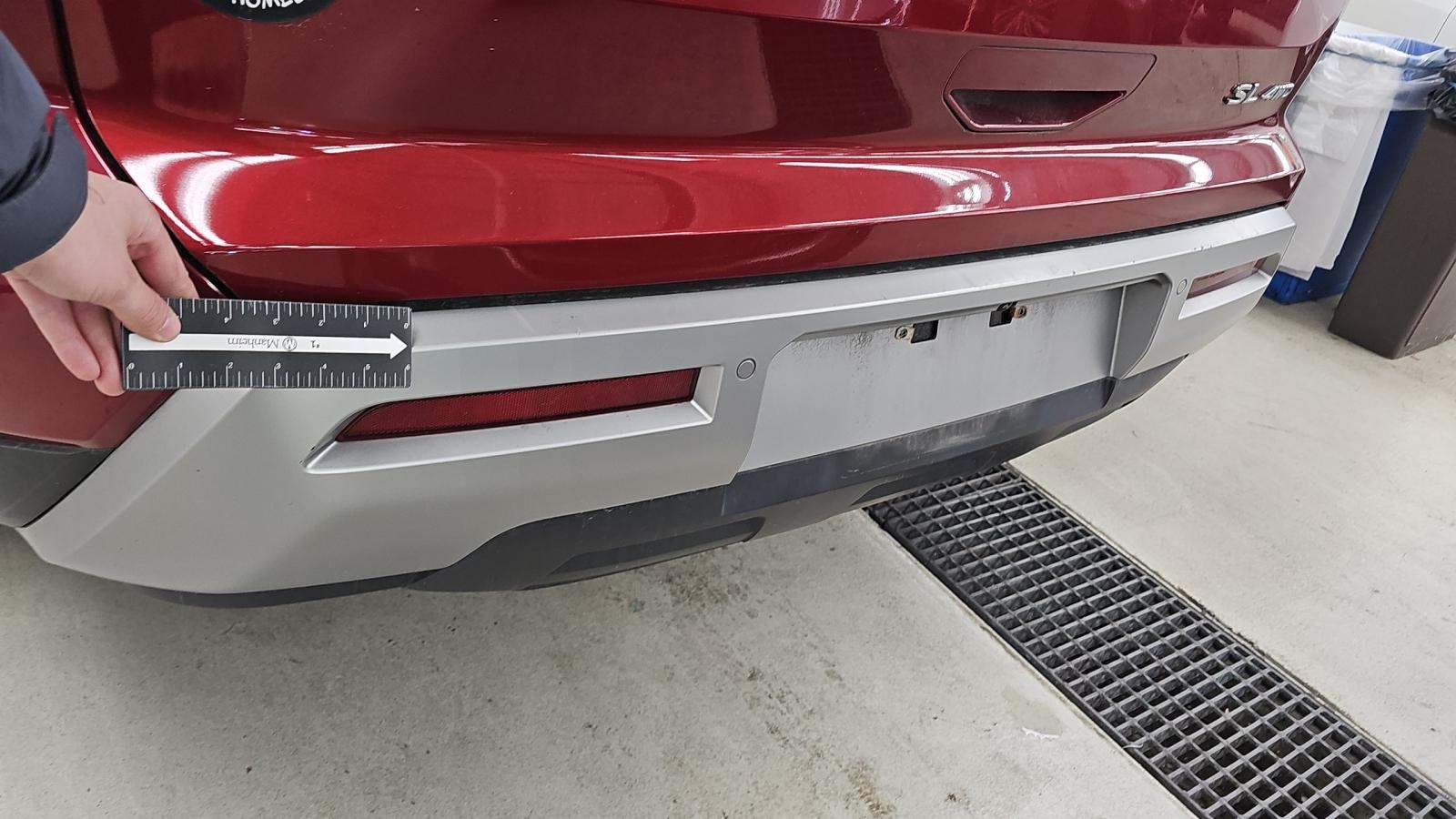 2022 Nissan Pathfinder SL AWD