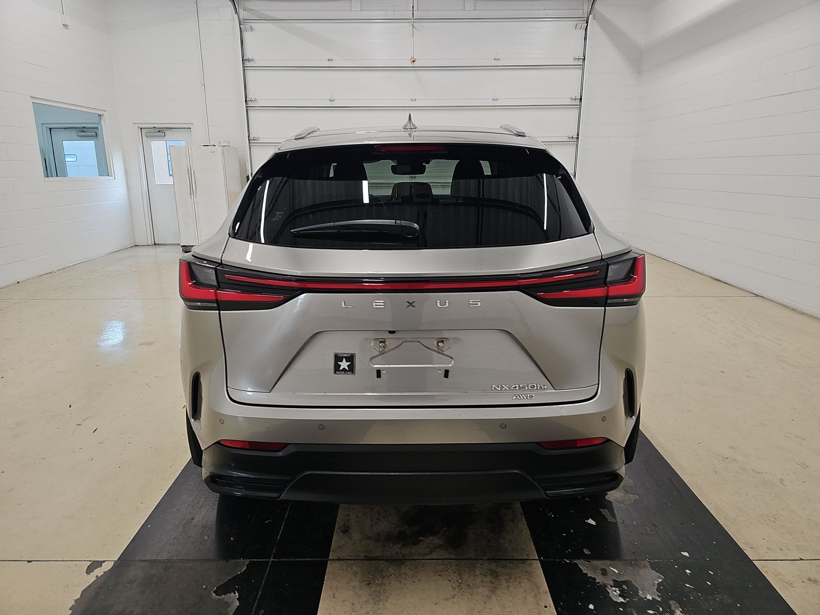 2022 Lexus NX NX 450h+ Luxury AWD