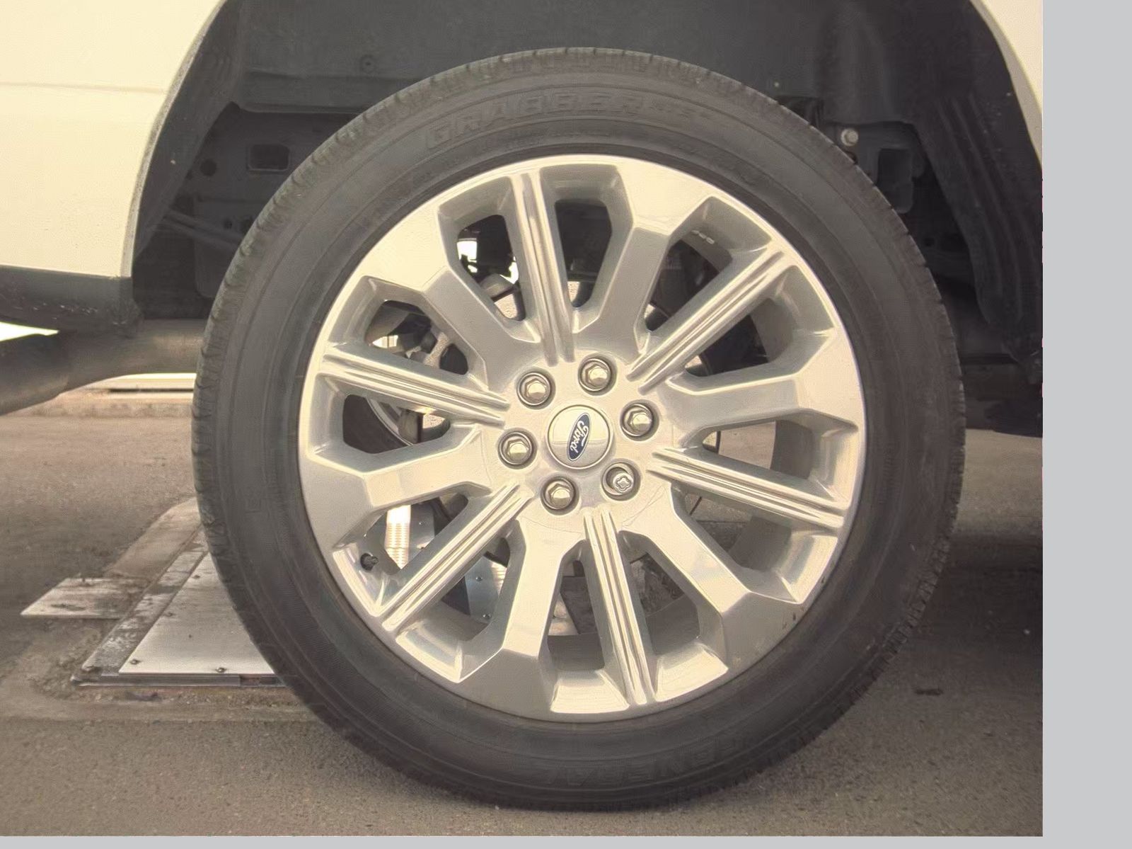 2023 Ford F-150 Hybrid Limited AWD