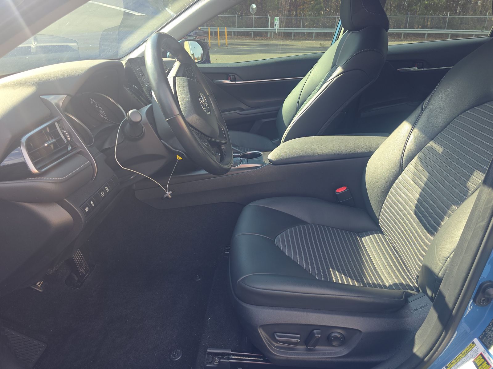 2024 Toyota Camry SE FWD