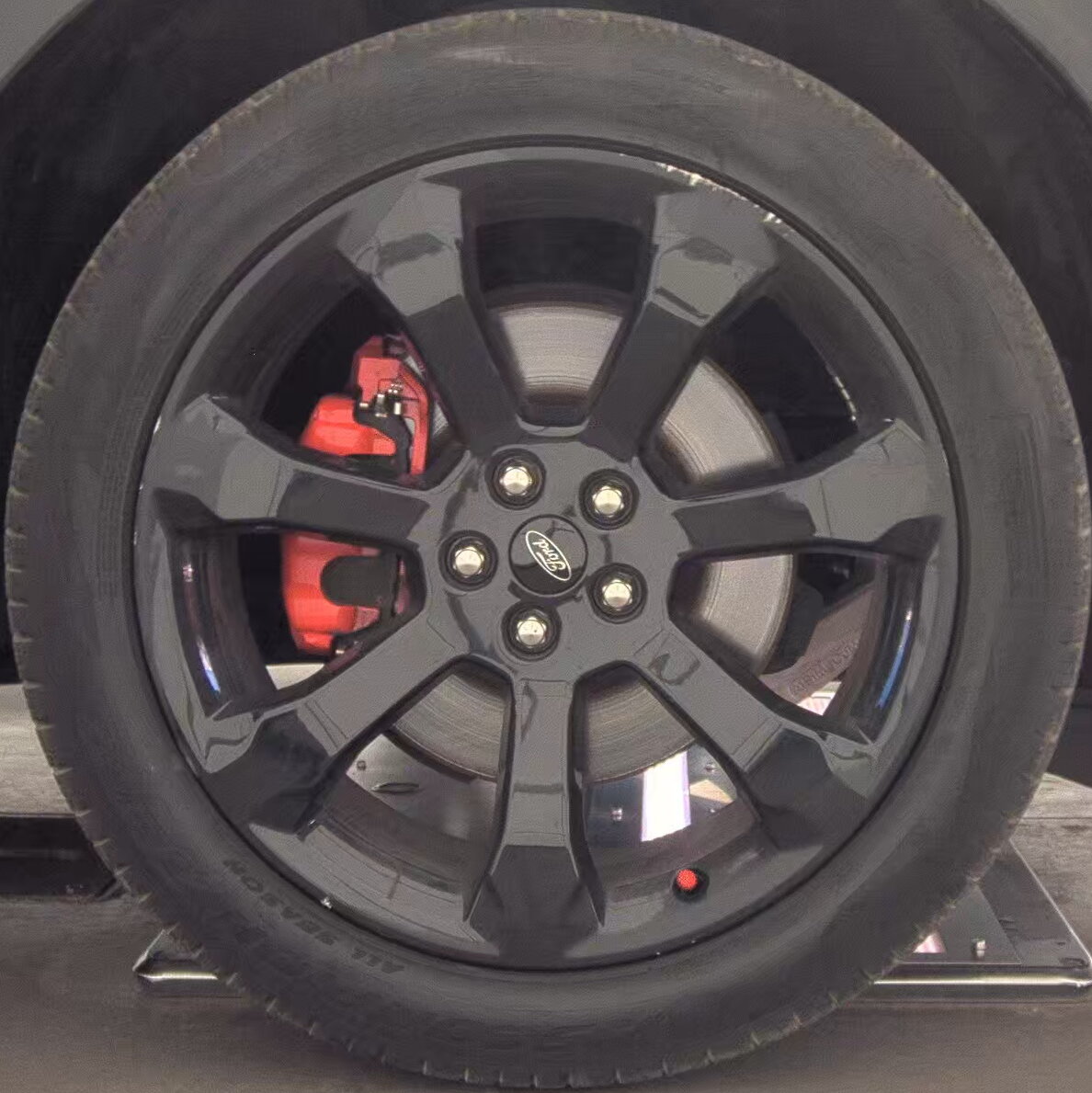 2022 Ford Explorer ST AWD