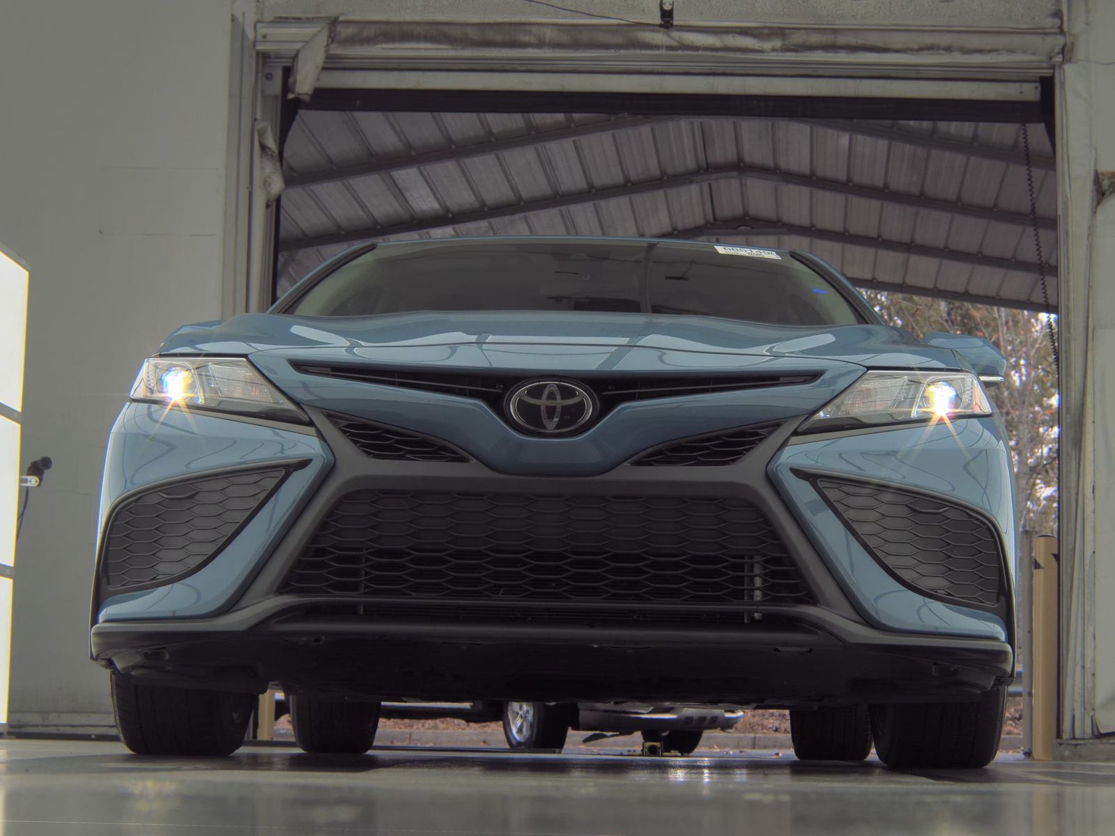 2024 Toyota Camry SE FWD