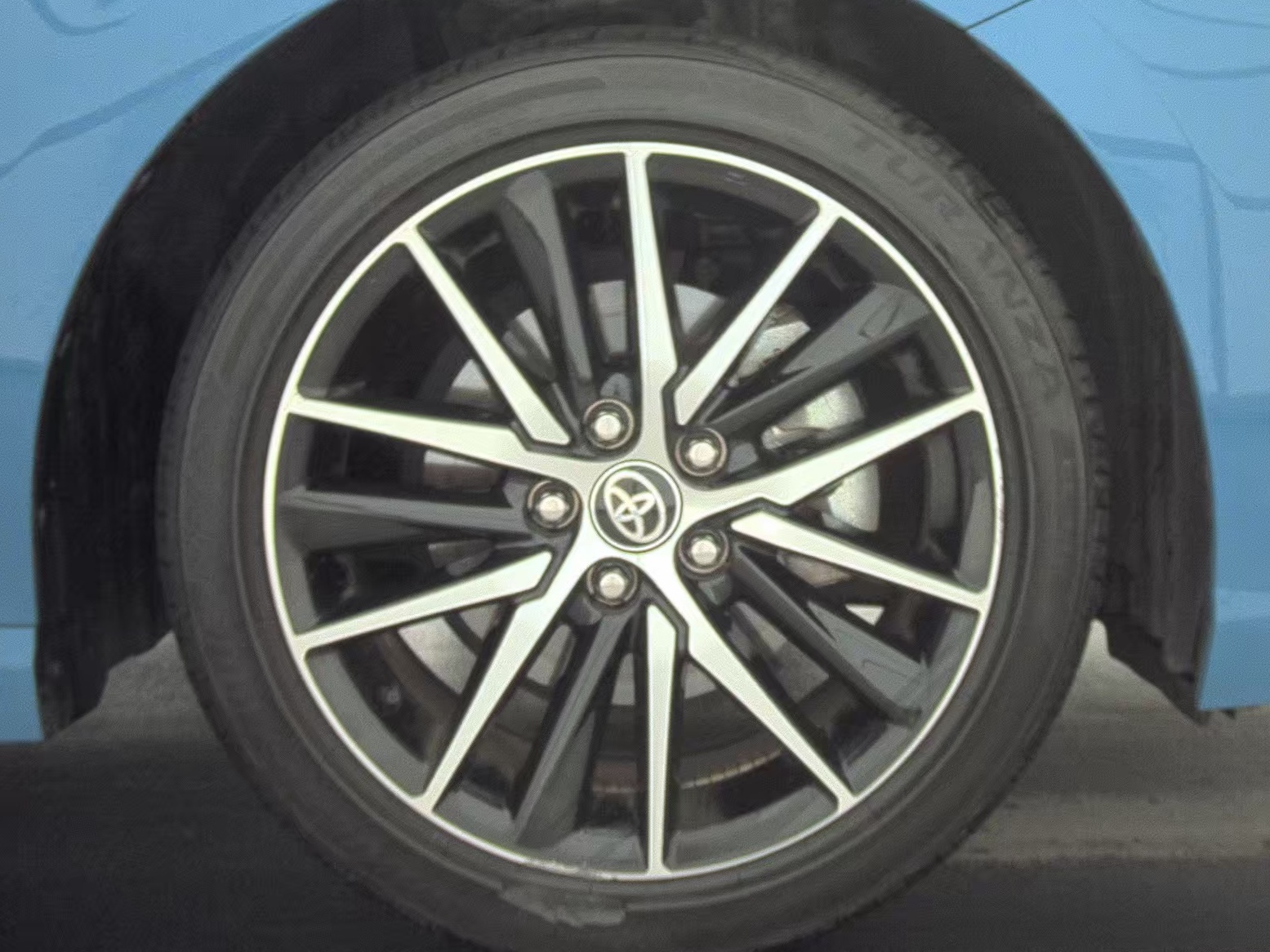 2024 Toyota Camry SE FWD