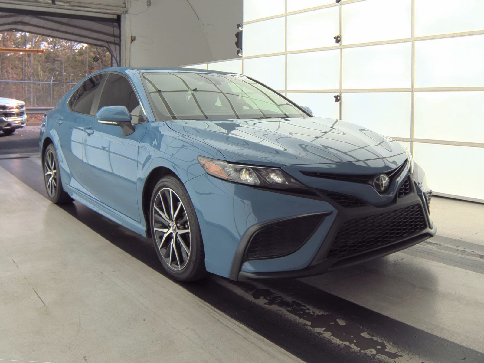 2024 Toyota Camry SE FWD