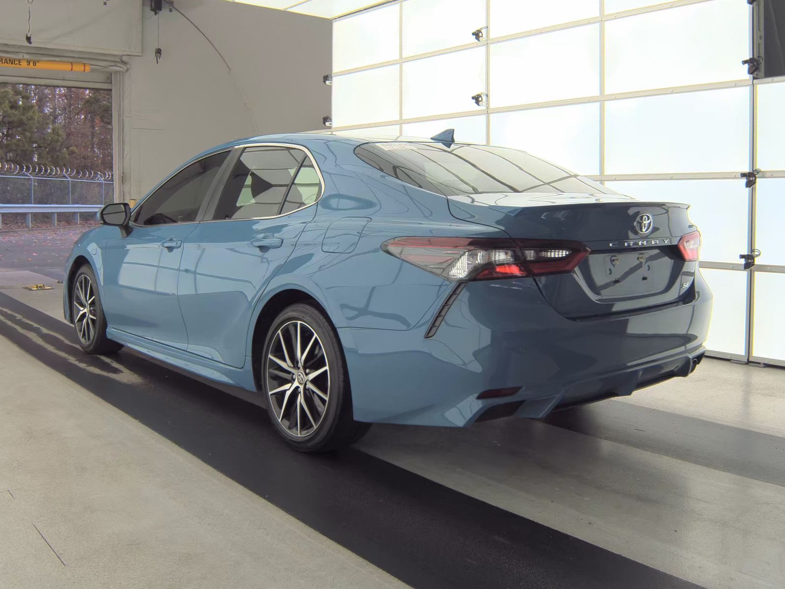 2024 Toyota Camry SE FWD