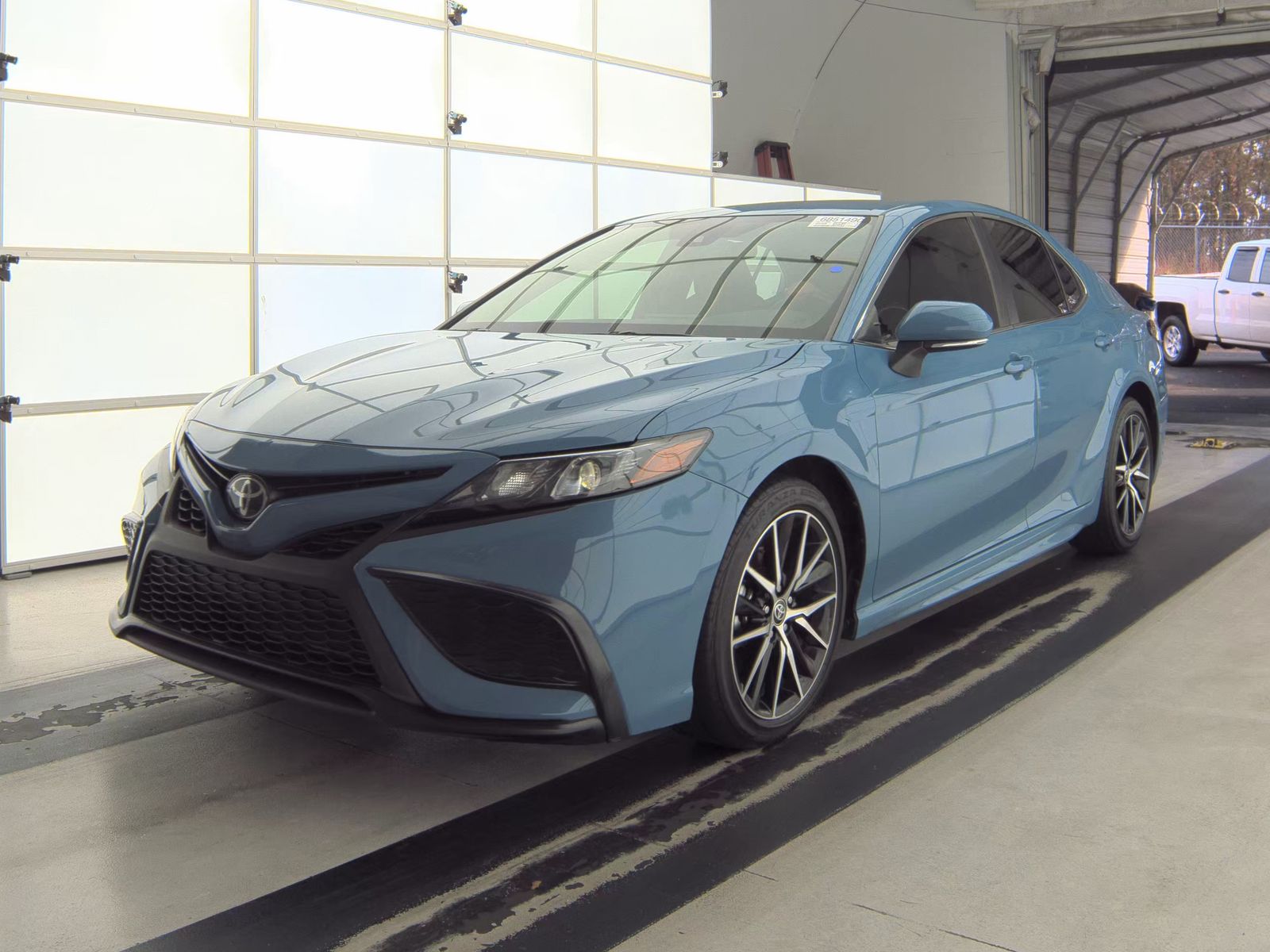 2024 Toyota Camry SE FWD