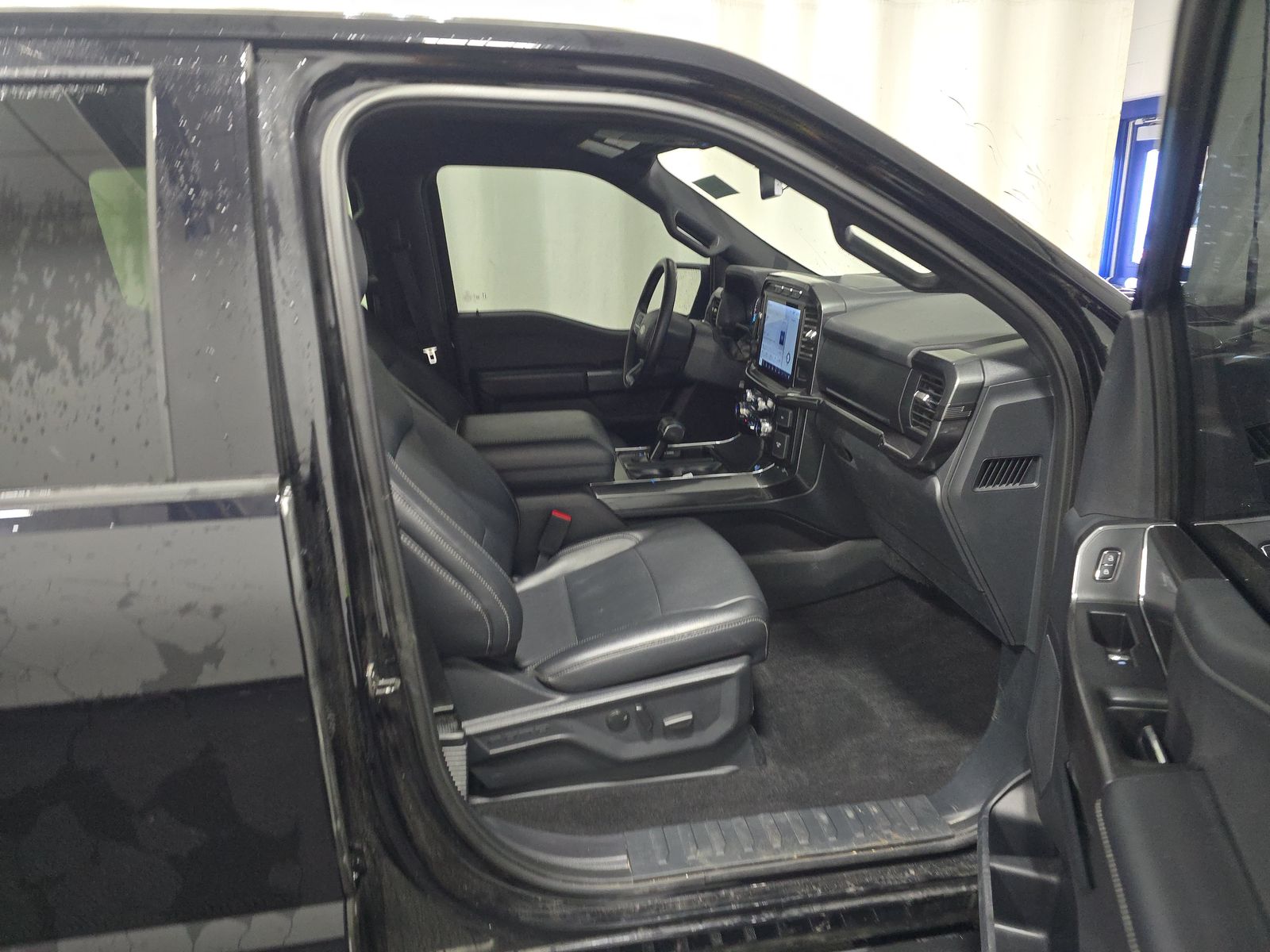 2023 Ford F-150 Hybrid XLT AWD