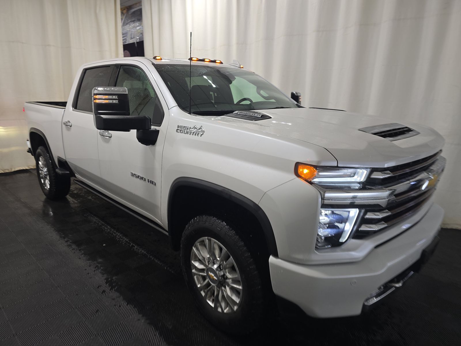 2023 Chevrolet Silverado 3500HD High Country AWD