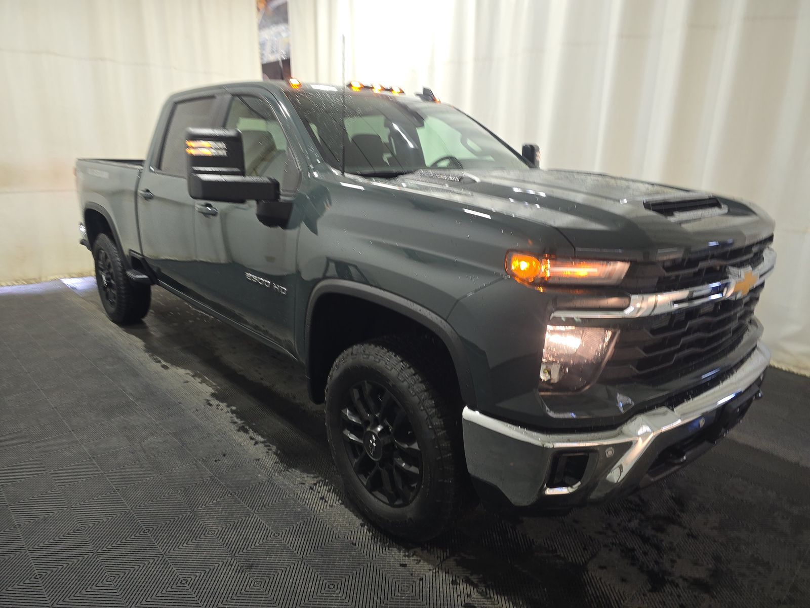 2025 Chevrolet Silverado 2500HD LT AWD