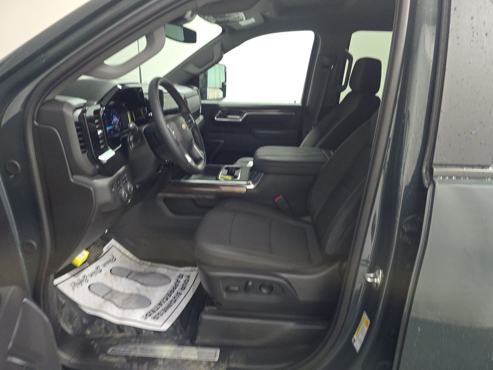 2025 Chevrolet Silverado 2500HD LT AWD