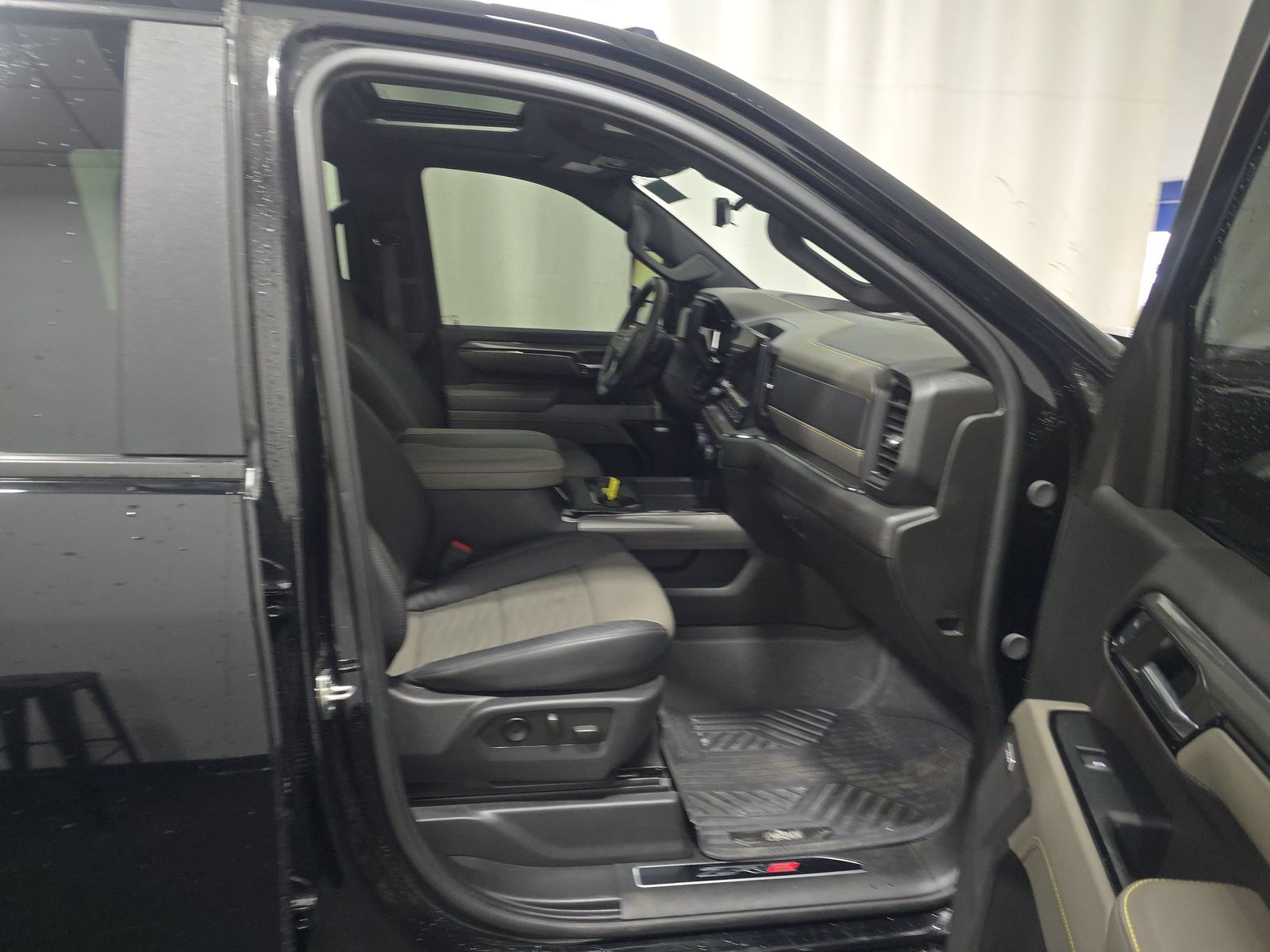 2024 Chevrolet Silverado 2500HD ZR2 AWD