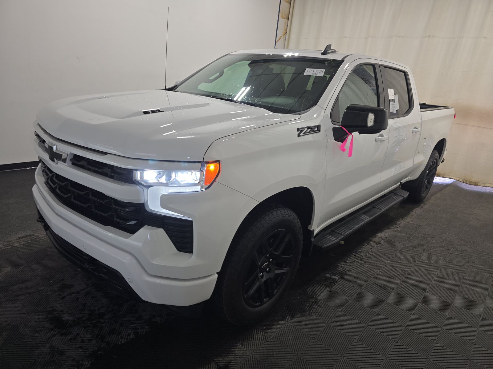 2024 Chevrolet Silverado 1500 RST AWD