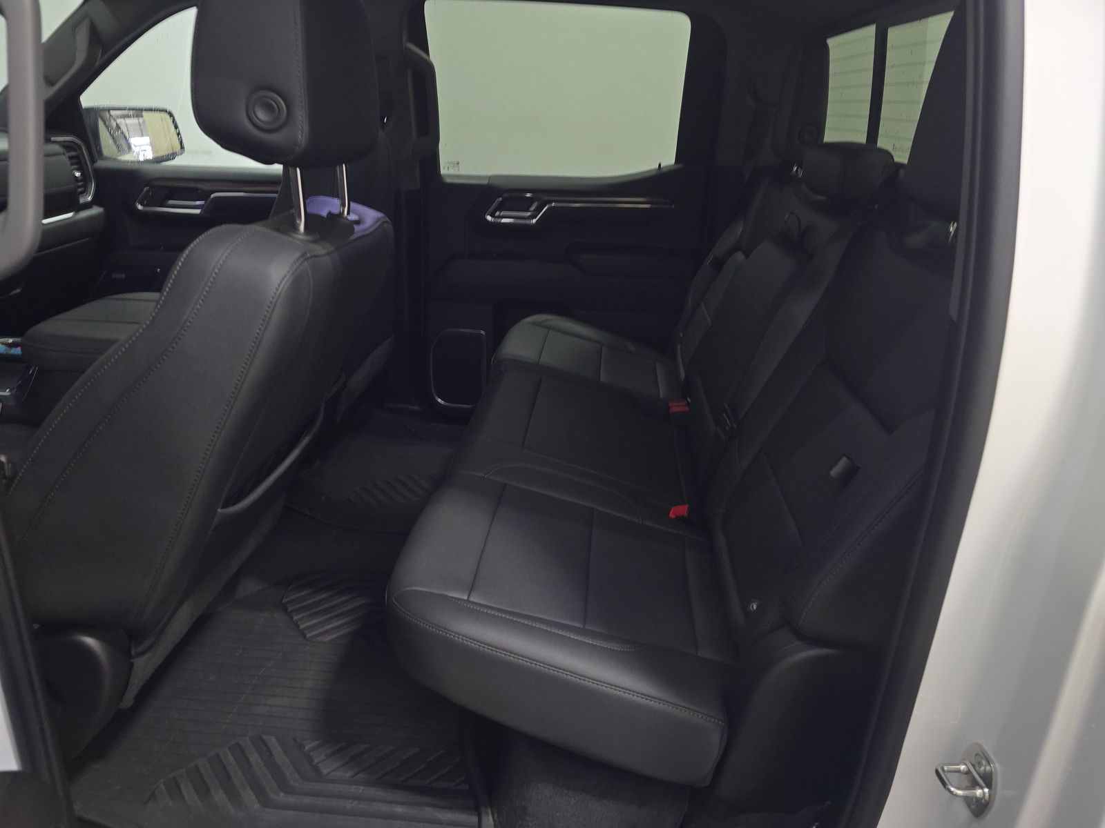 2024 Chevrolet Silverado 1500 RST AWD