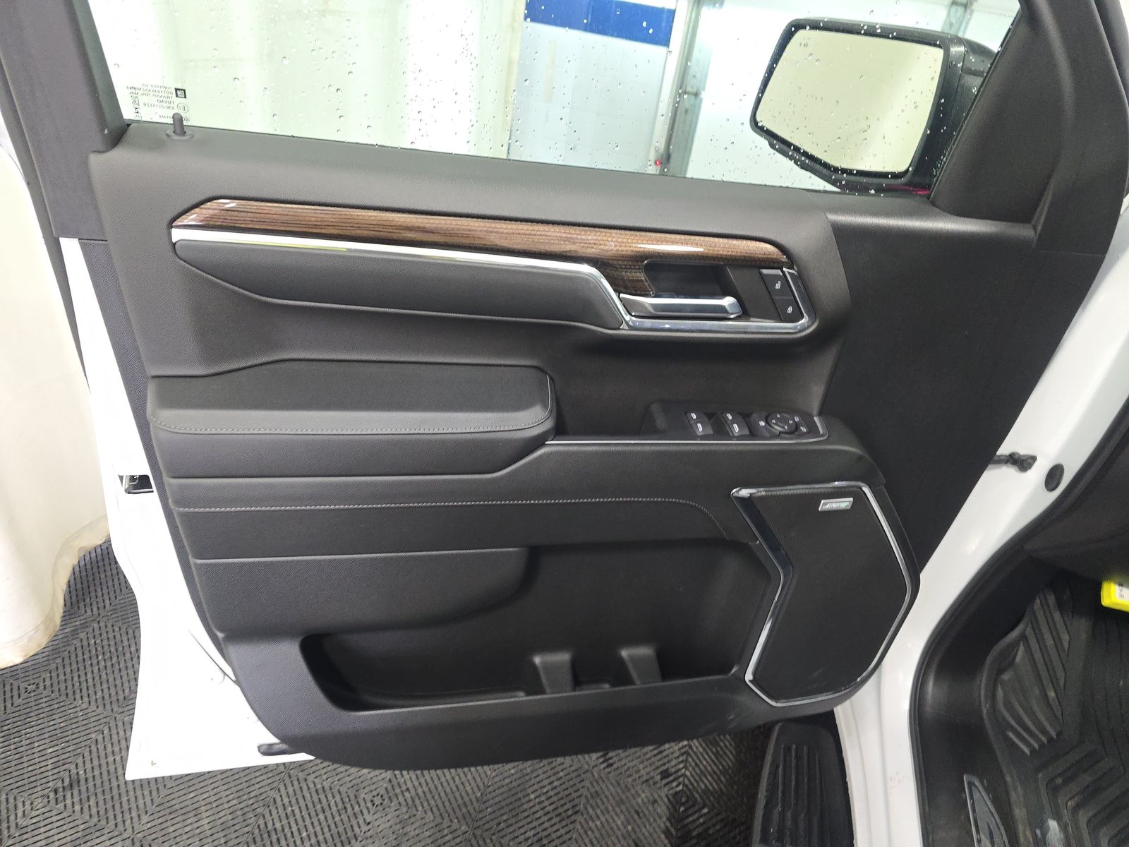 2024 Chevrolet Silverado 1500 RST AWD