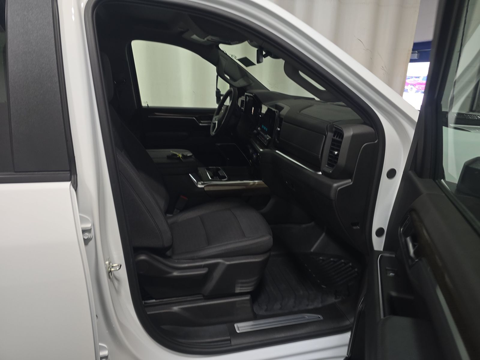 2025 Chevrolet Silverado 2500HD LT AWD