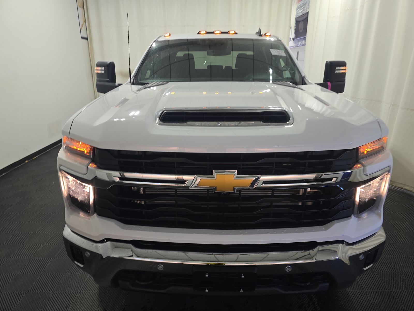 2025 Chevrolet Silverado 2500HD LT AWD