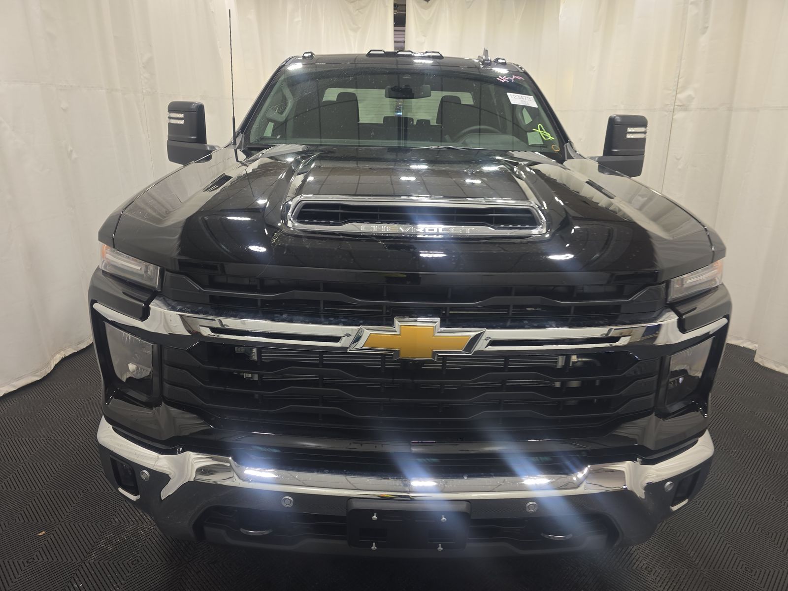 2025 Chevrolet Silverado 2500HD LT AWD