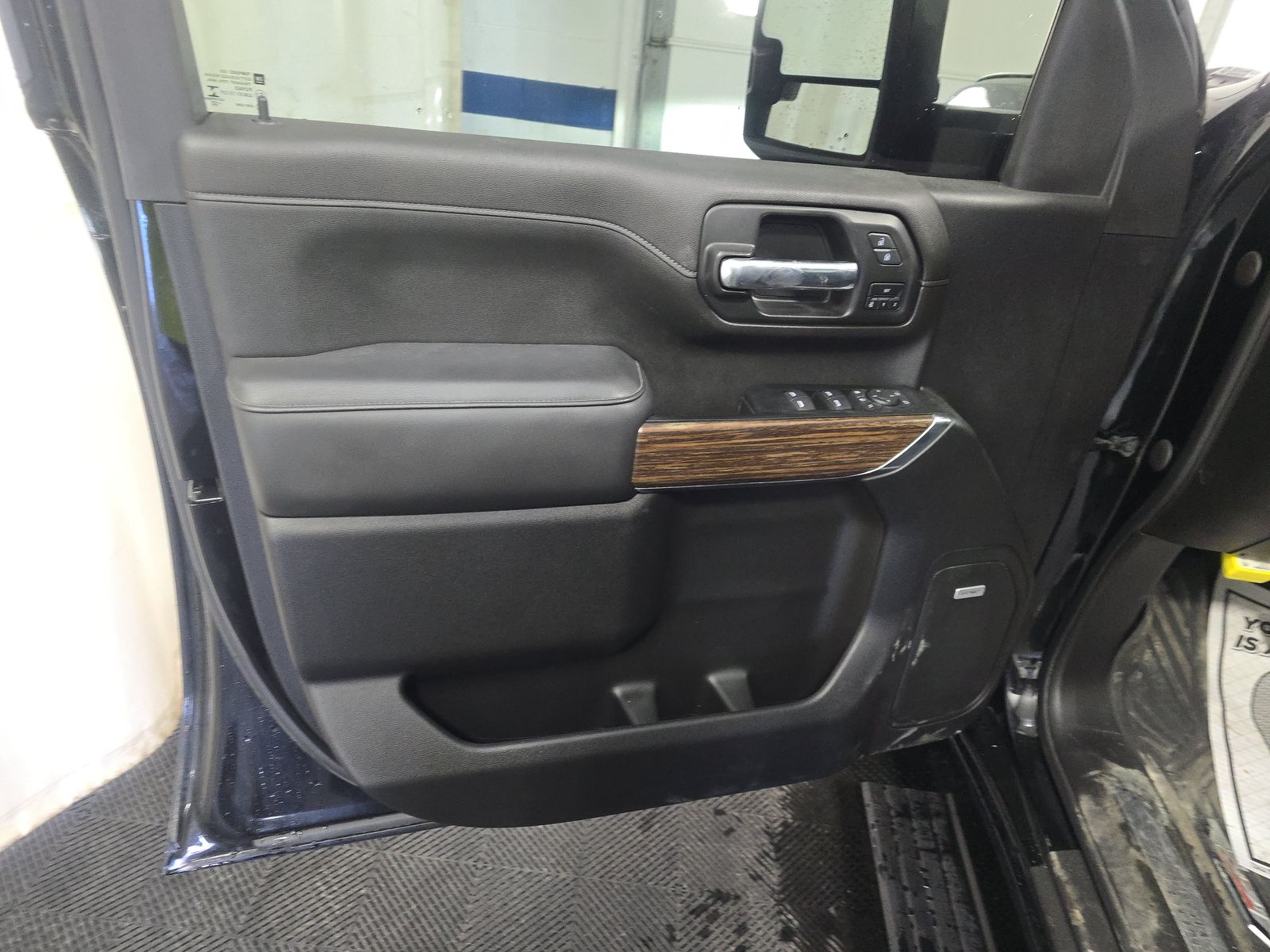 2022 Chevrolet Silverado 2500HD High Country AWD