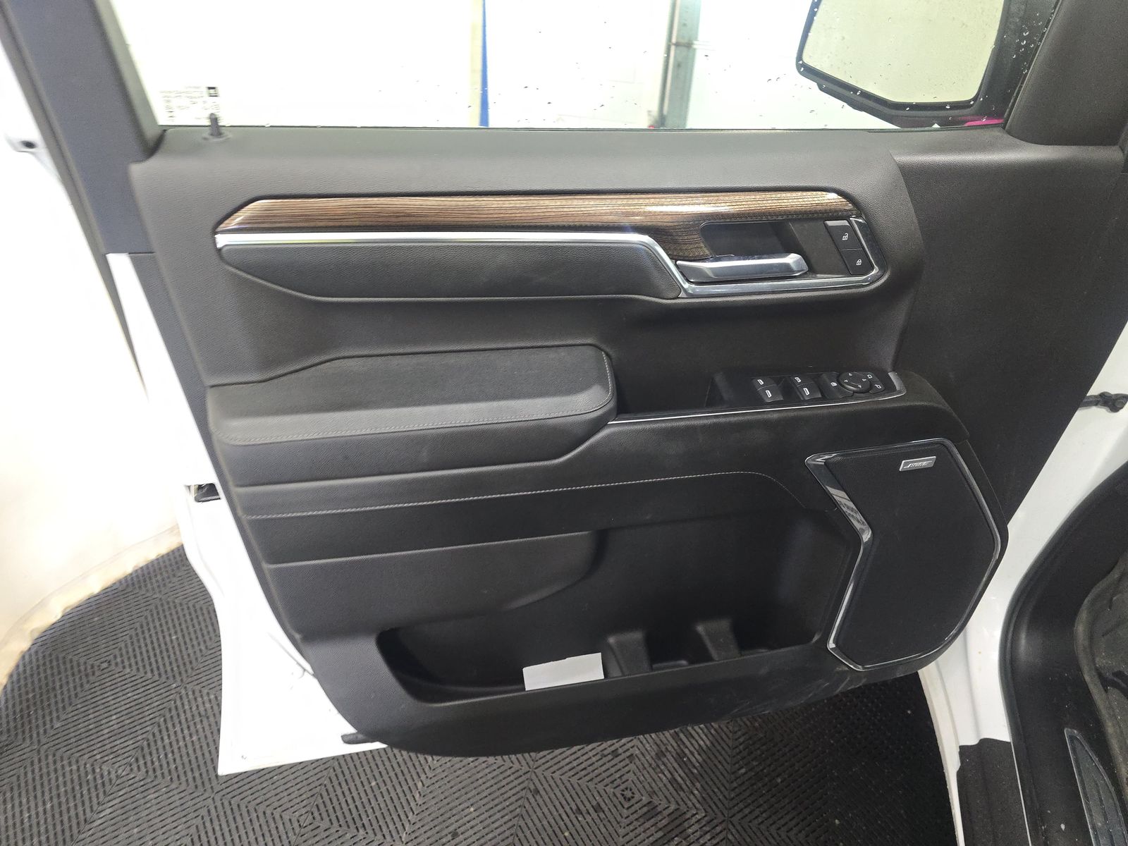 2024 Chevrolet Silverado 1500 RST AWD