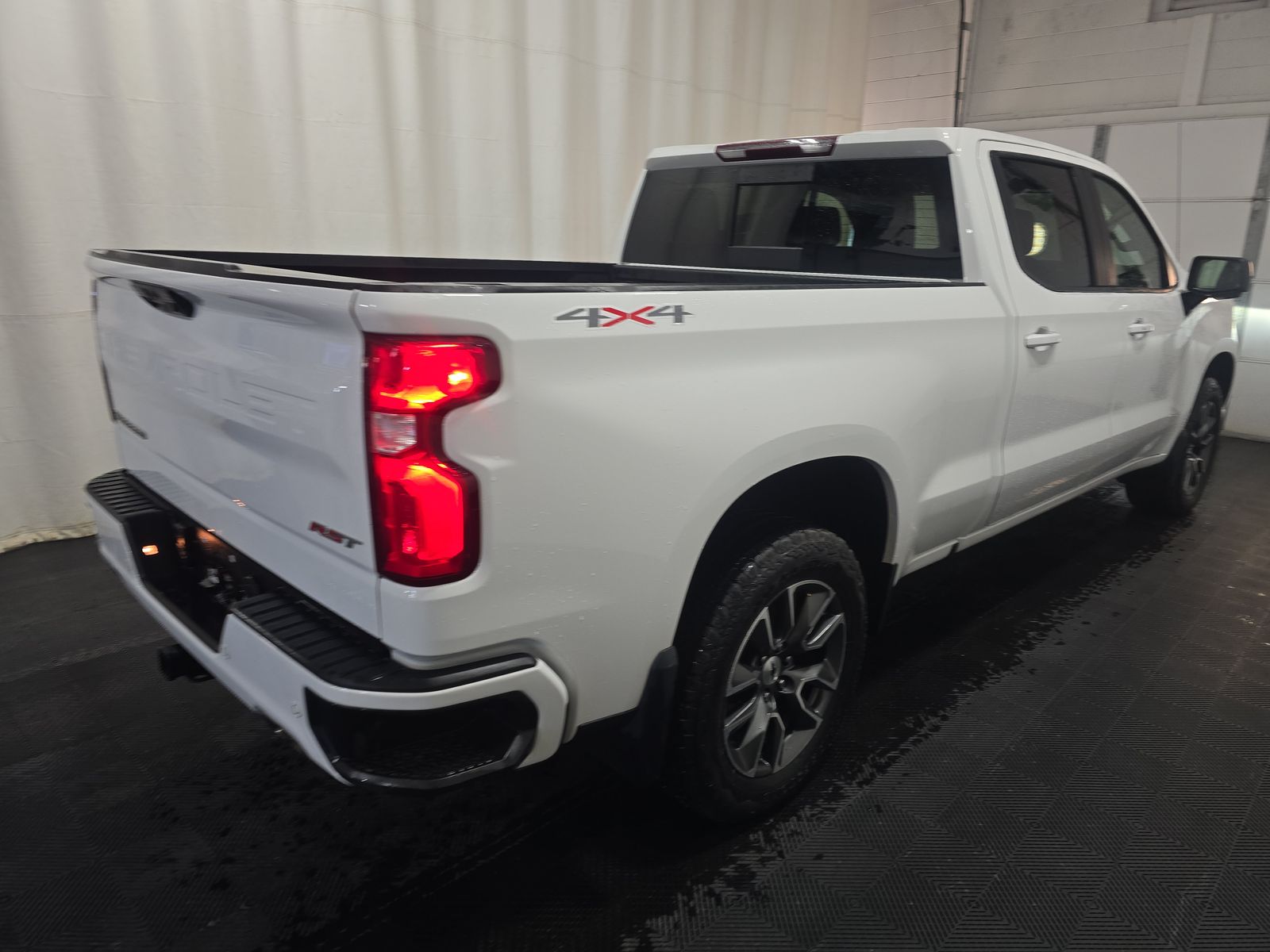 2024 Chevrolet Silverado 1500 RST AWD