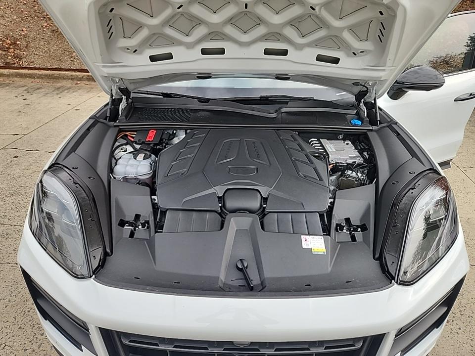 2024 Porsche Cayenne Turbo GT AWD