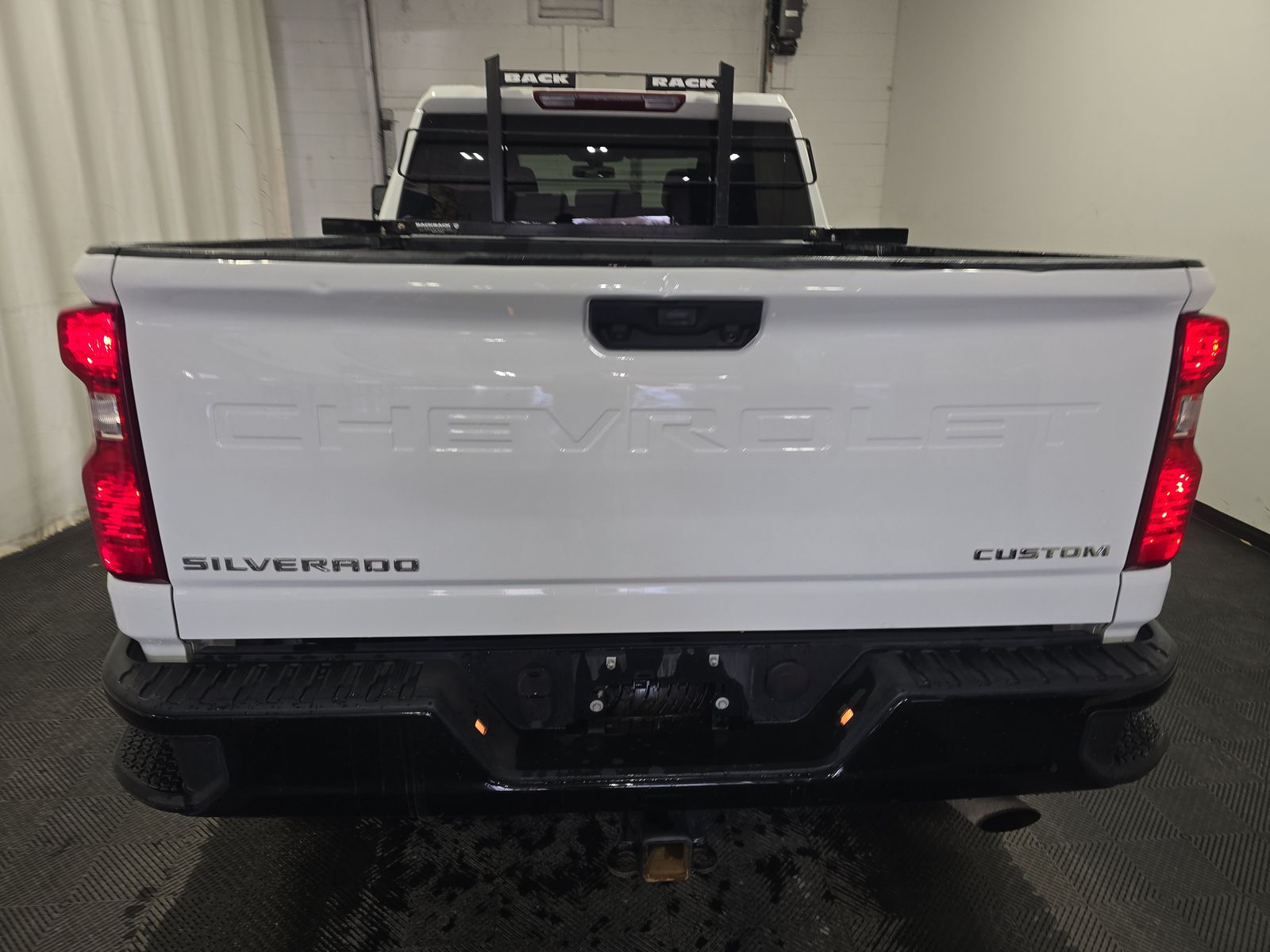 2022 Chevrolet Silverado 2500HD Custom AWD