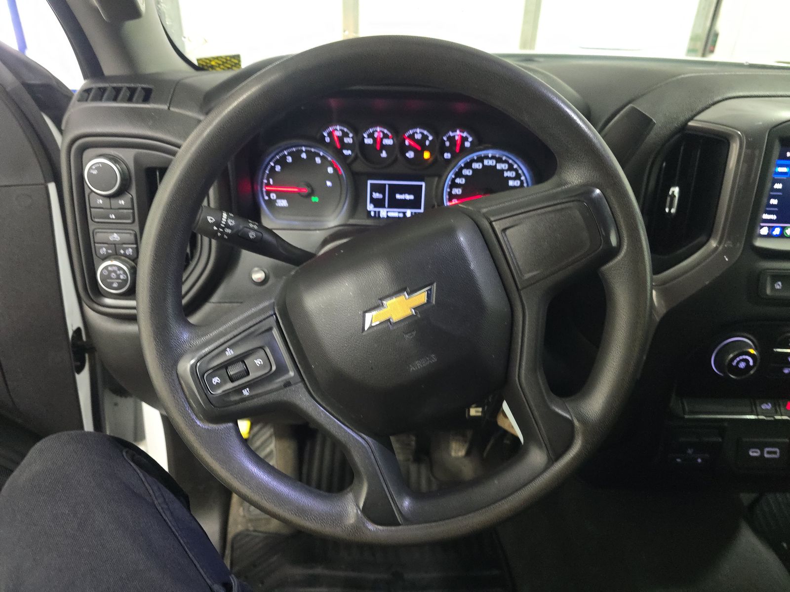 2022 Chevrolet Silverado 2500HD Custom AWD