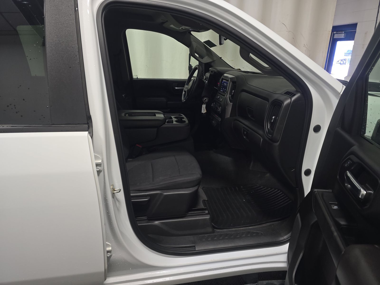 2022 Chevrolet Silverado 2500HD Custom AWD